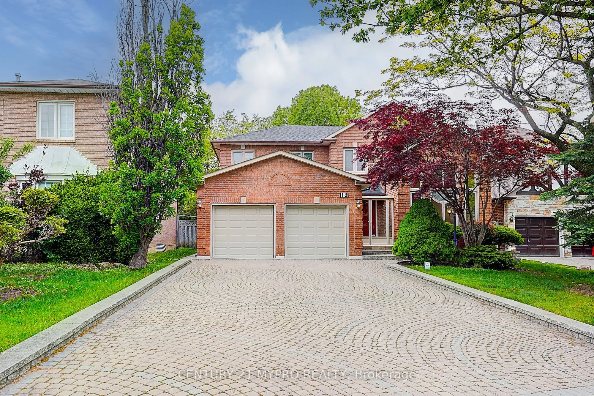 Detached Home For Sale | N13021462