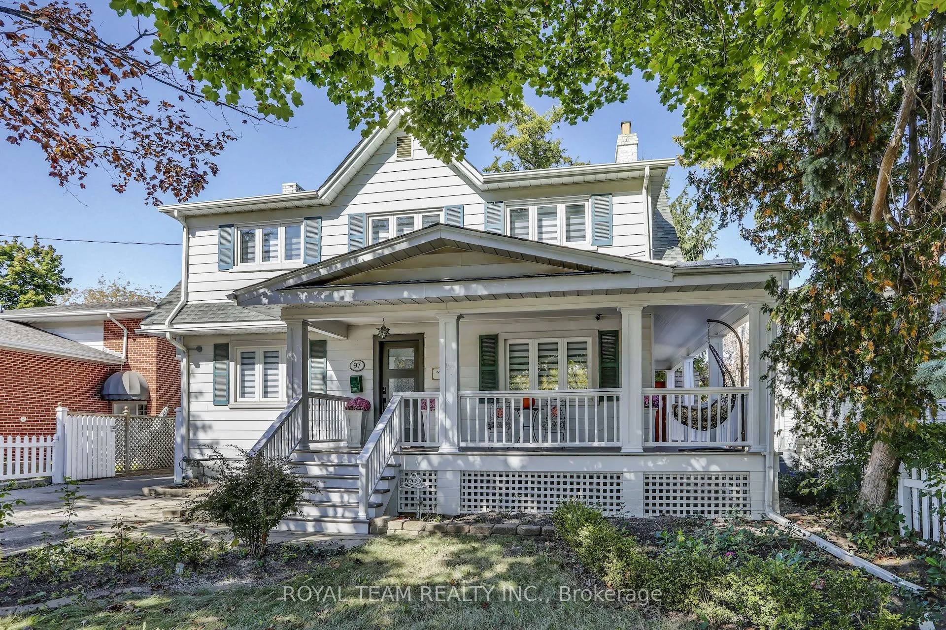Detached Home For Sale | N13023368