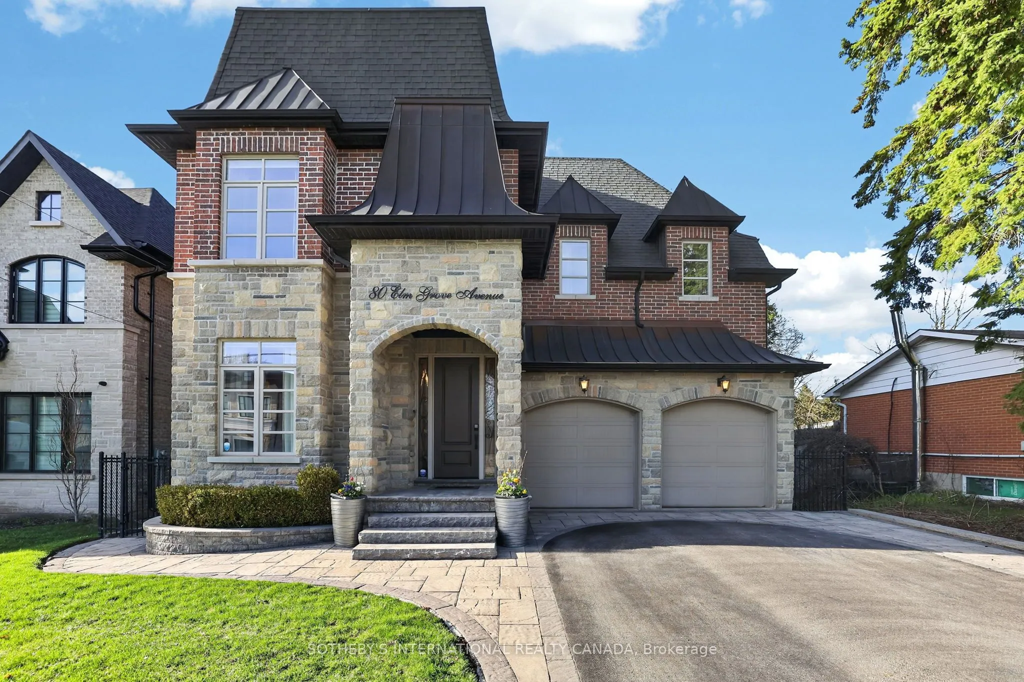 Detached Home For Sale | N13025484