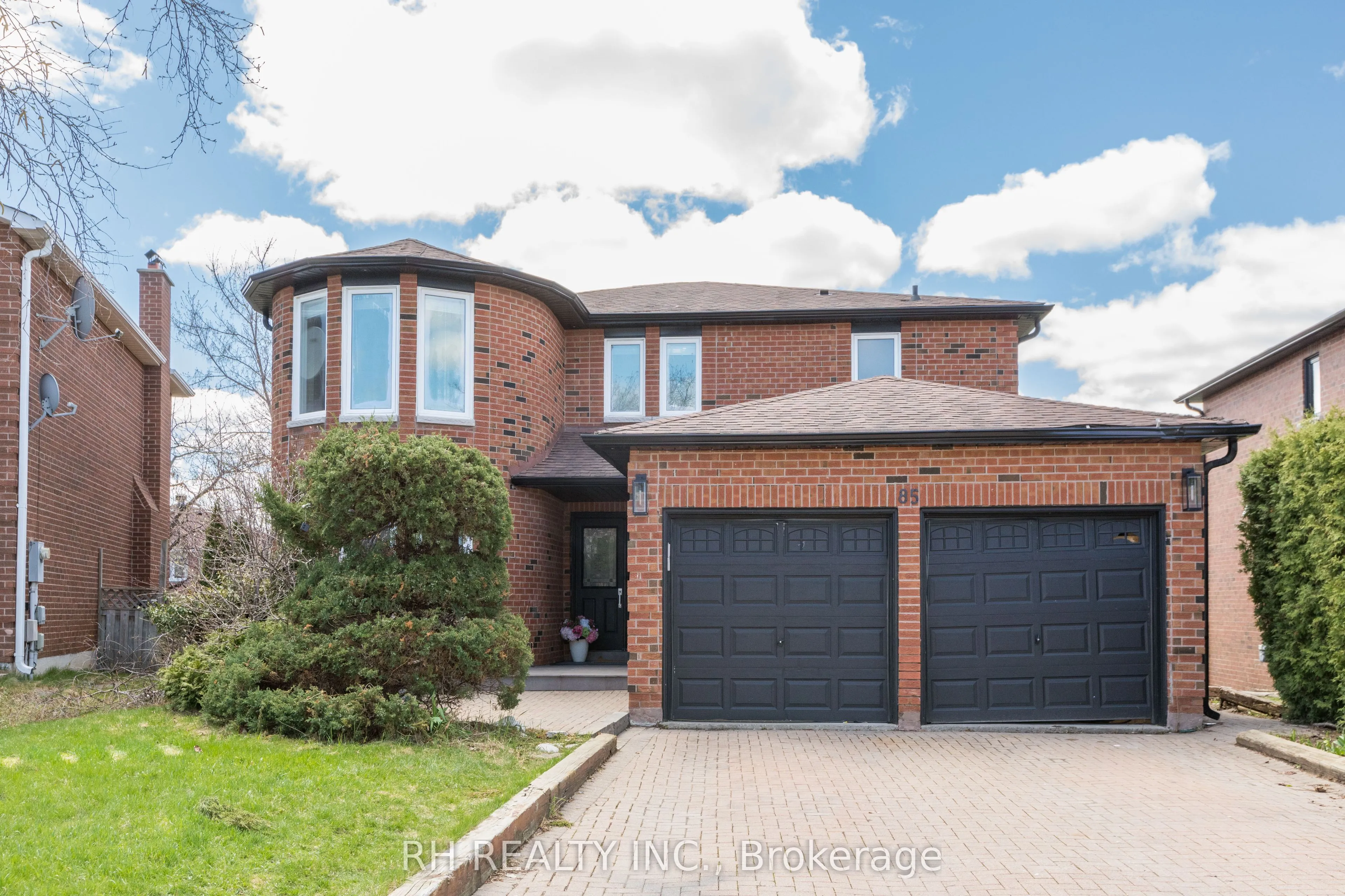 Detached Home For Sale | N13025988
