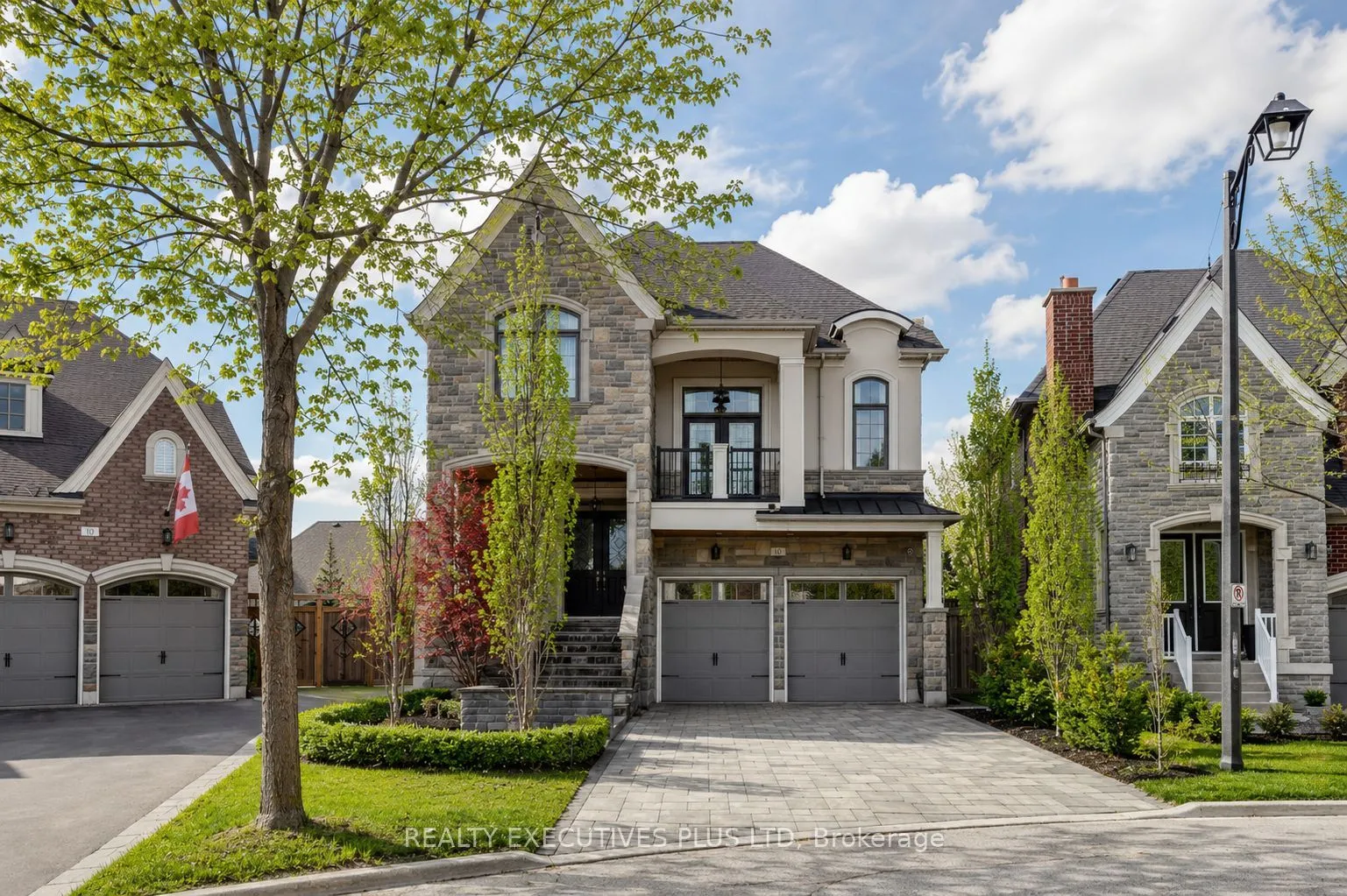 Detached Home For Sale | N13039292