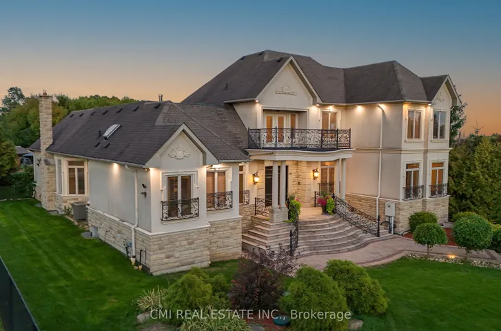 776  Woodland Acres  Crescent, Vaughan, ON L6A 1G2