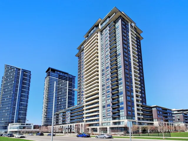 15  Water Walk  Drive, Markham, ON L6G 0G2