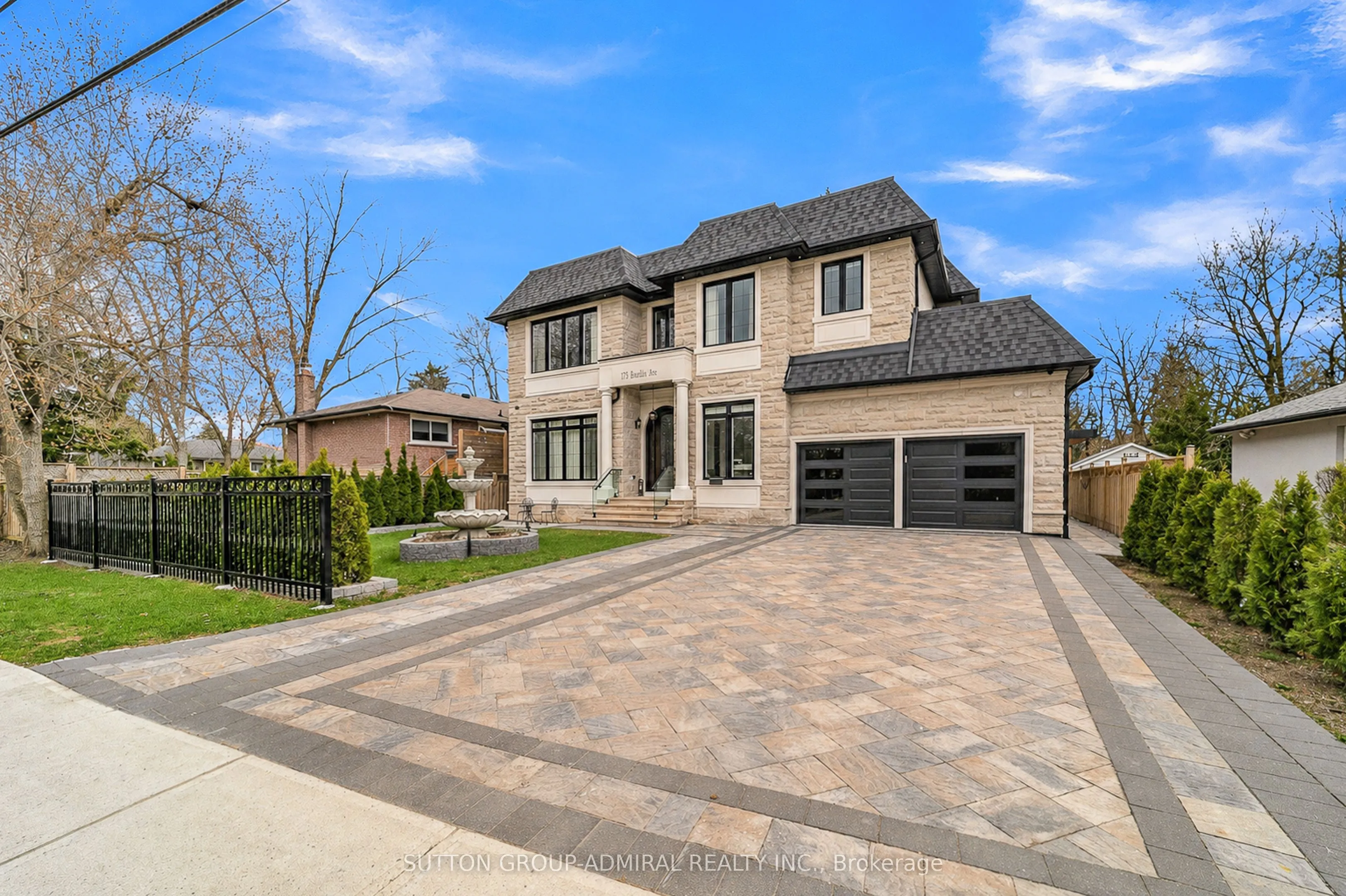 Detached Home For Sale | N13049266