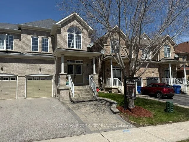 506  Foxcroft  Boulevard, Newmarket, ON L3X 3L6