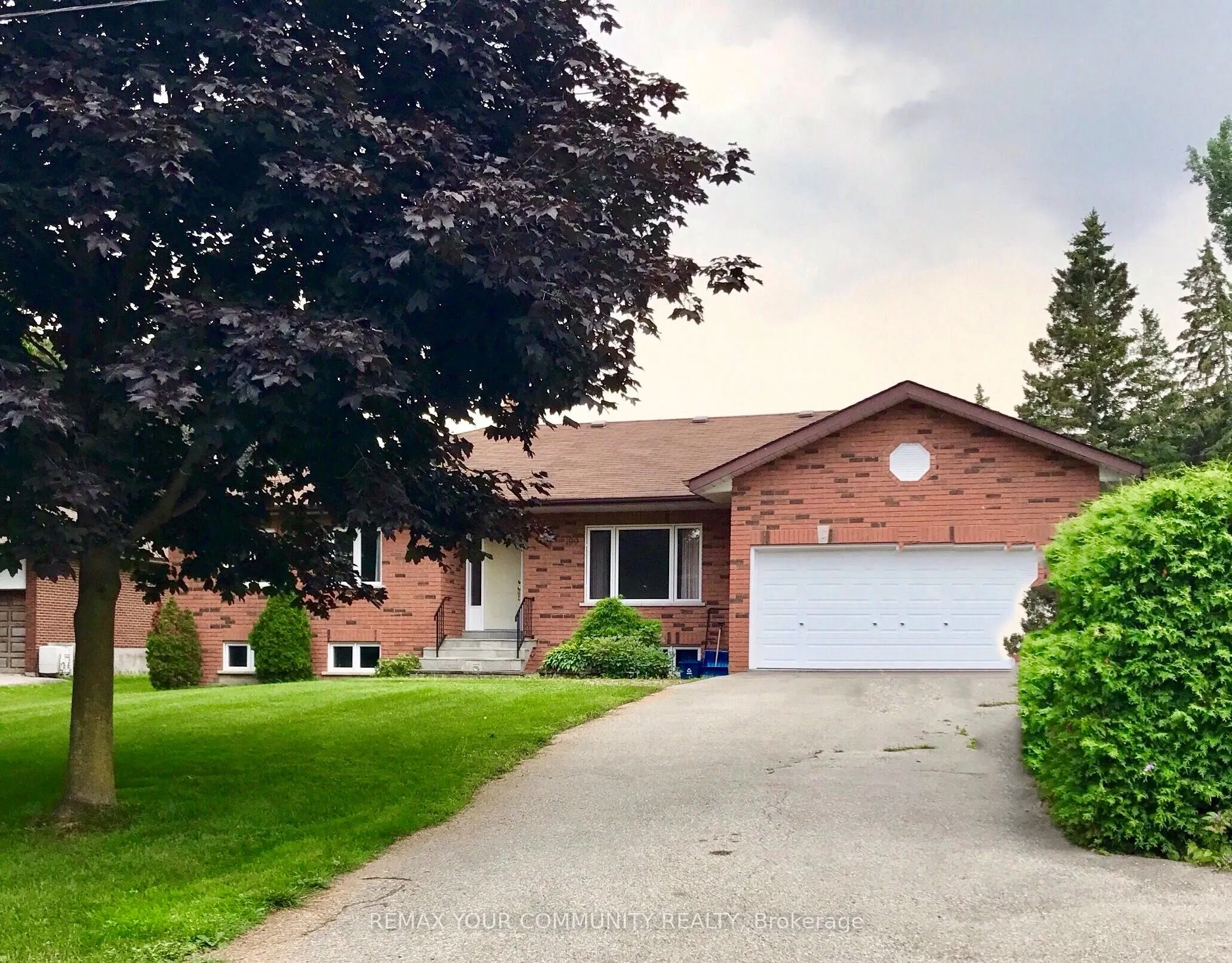 Detached Home For Lease | N13071446