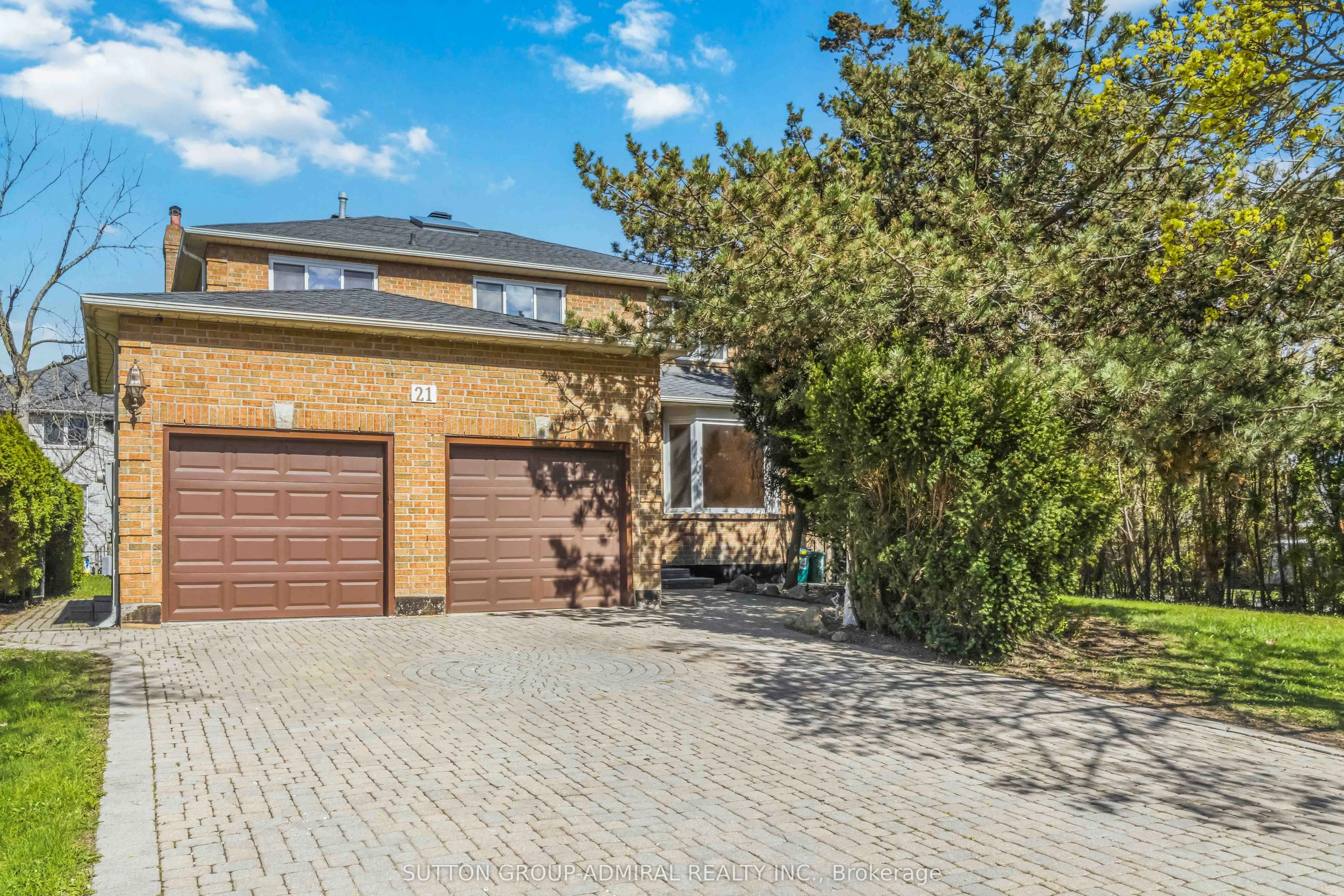 Detached Home For Lease | N13073466