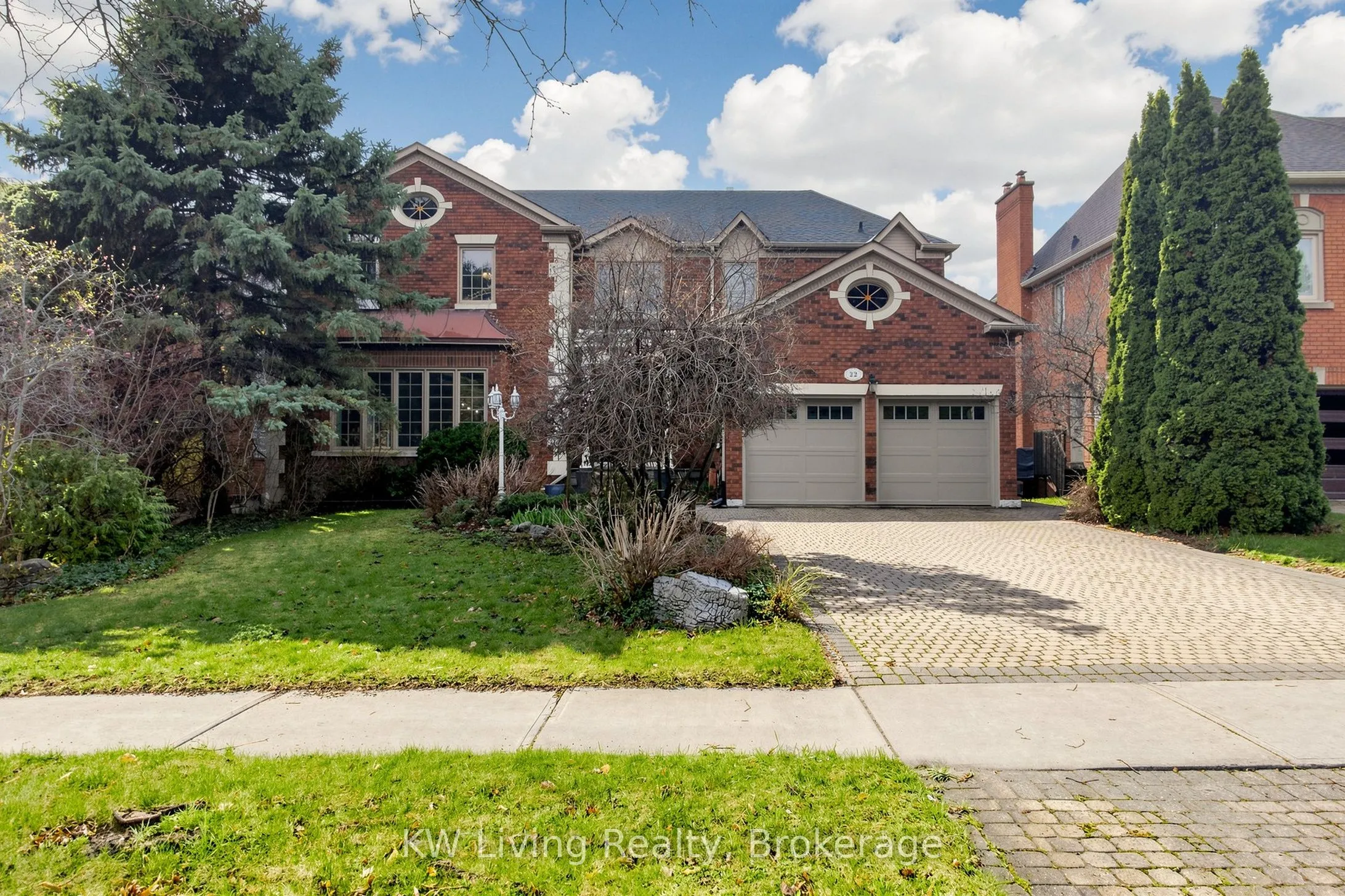Detached Home For Sale | N13075548
