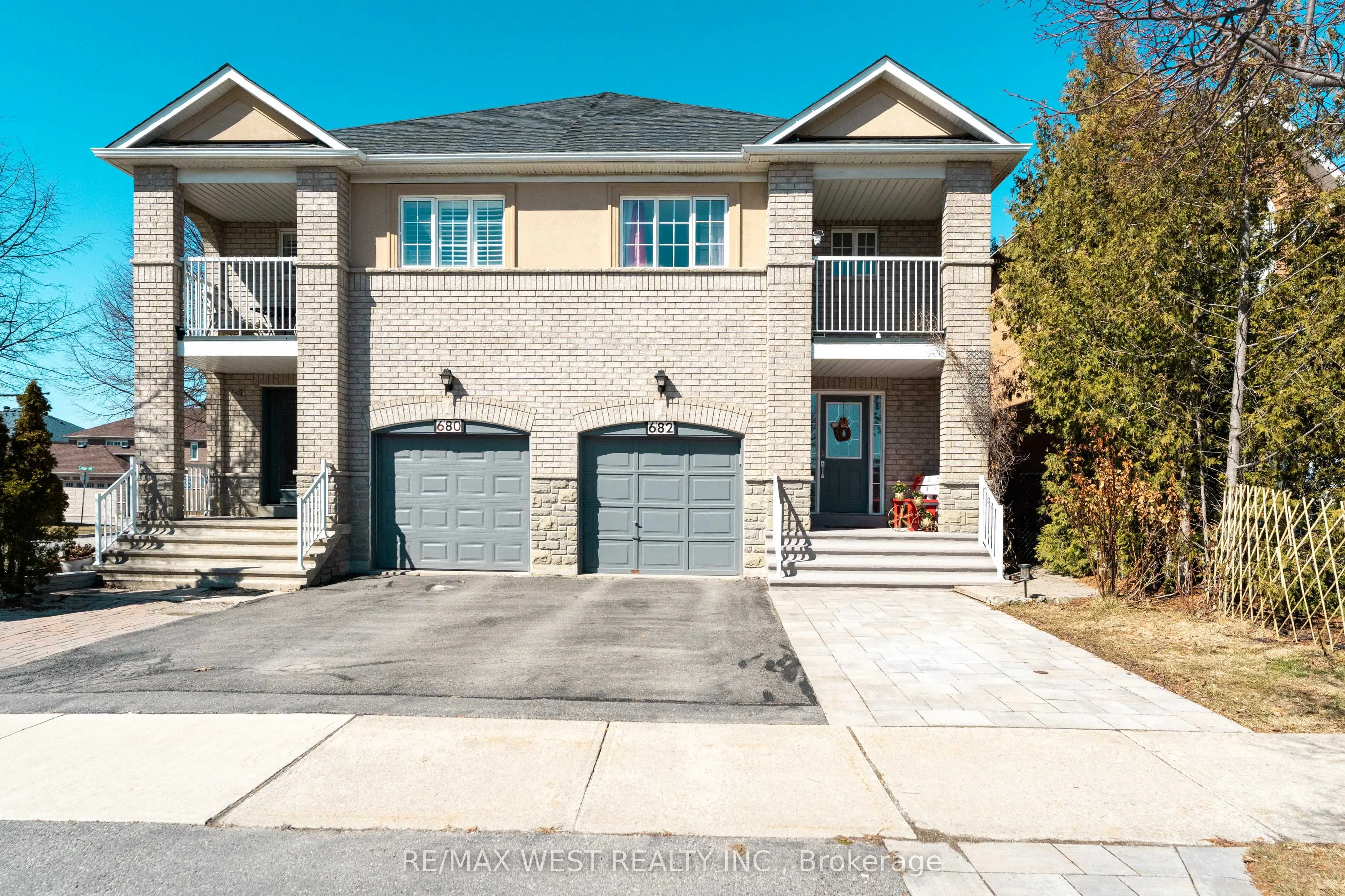 Semi-Detached Home For Sale | N13079976