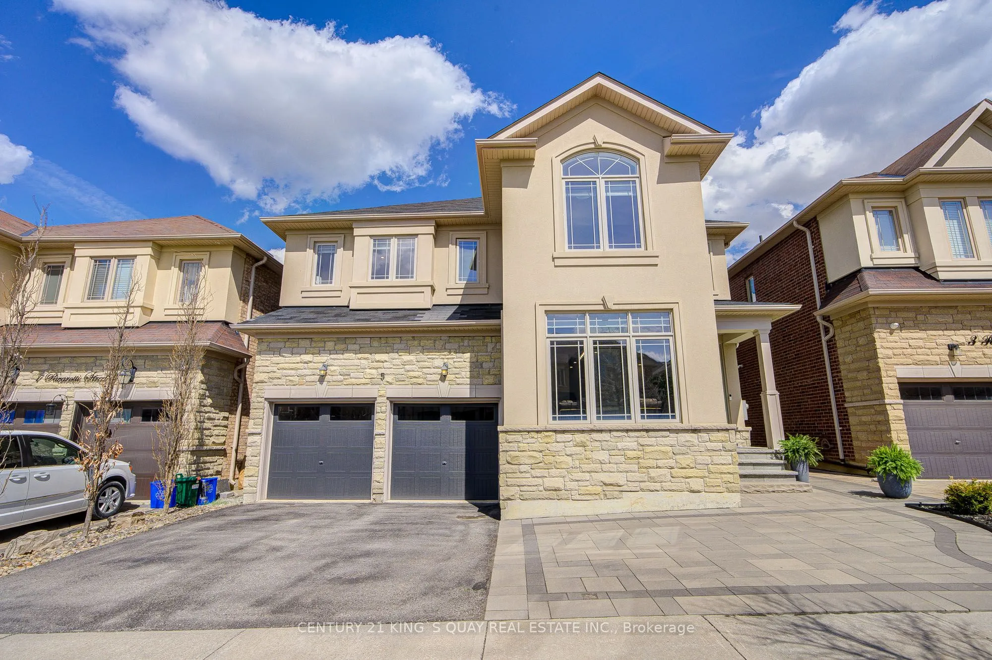 Detached Home For Sale | N13082844
