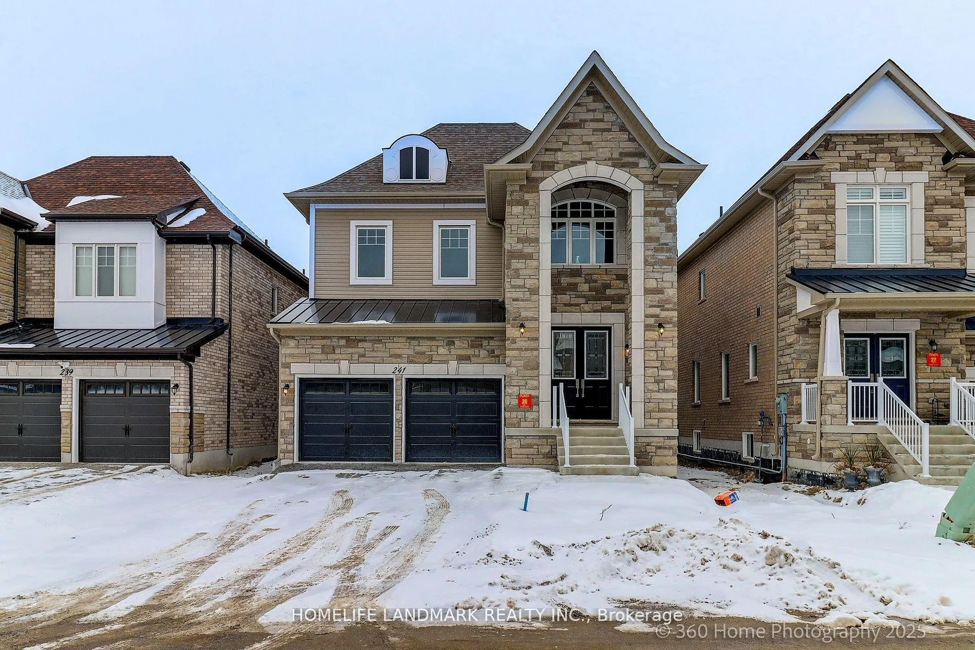 Detached Home For Sale | N13097096