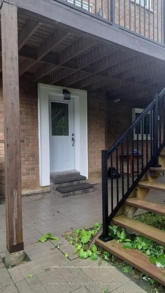 Detached Home For Lease | N13098324