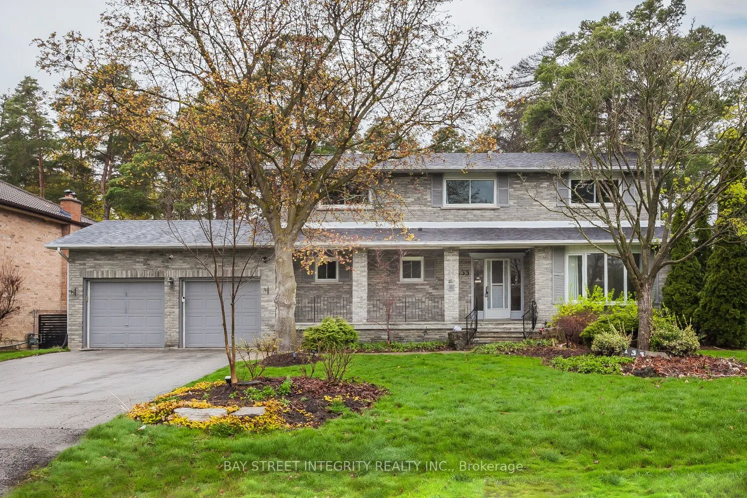 Detached Home For Sale | N13098860
