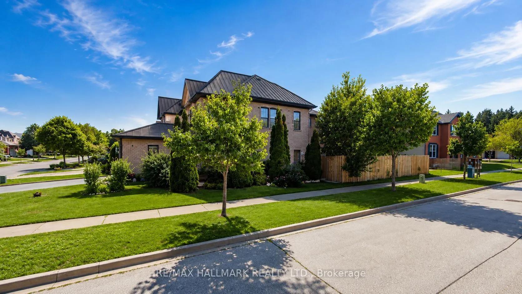 Detached Home For Lease | N13099492