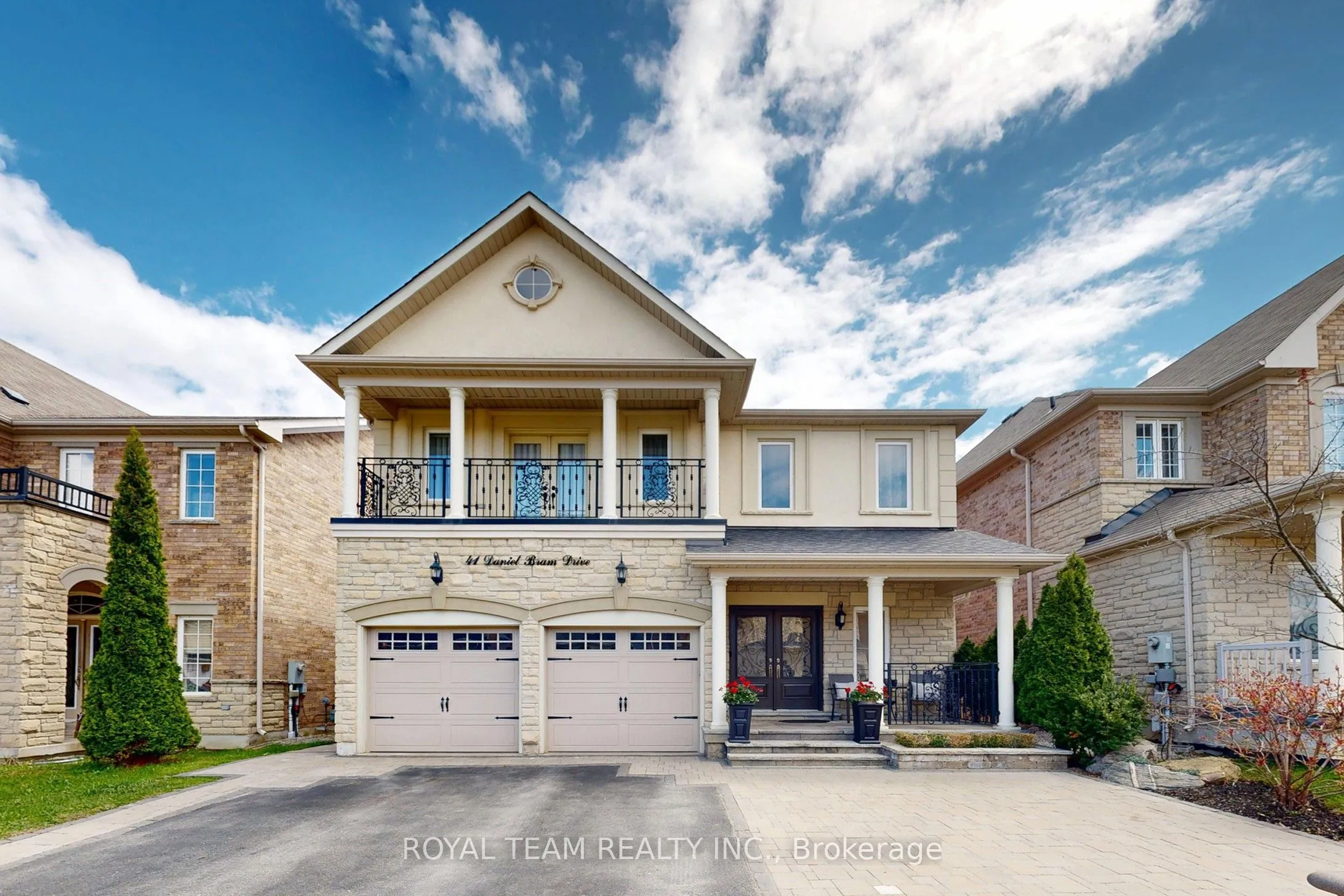 Detached Home For Sale | N13099914