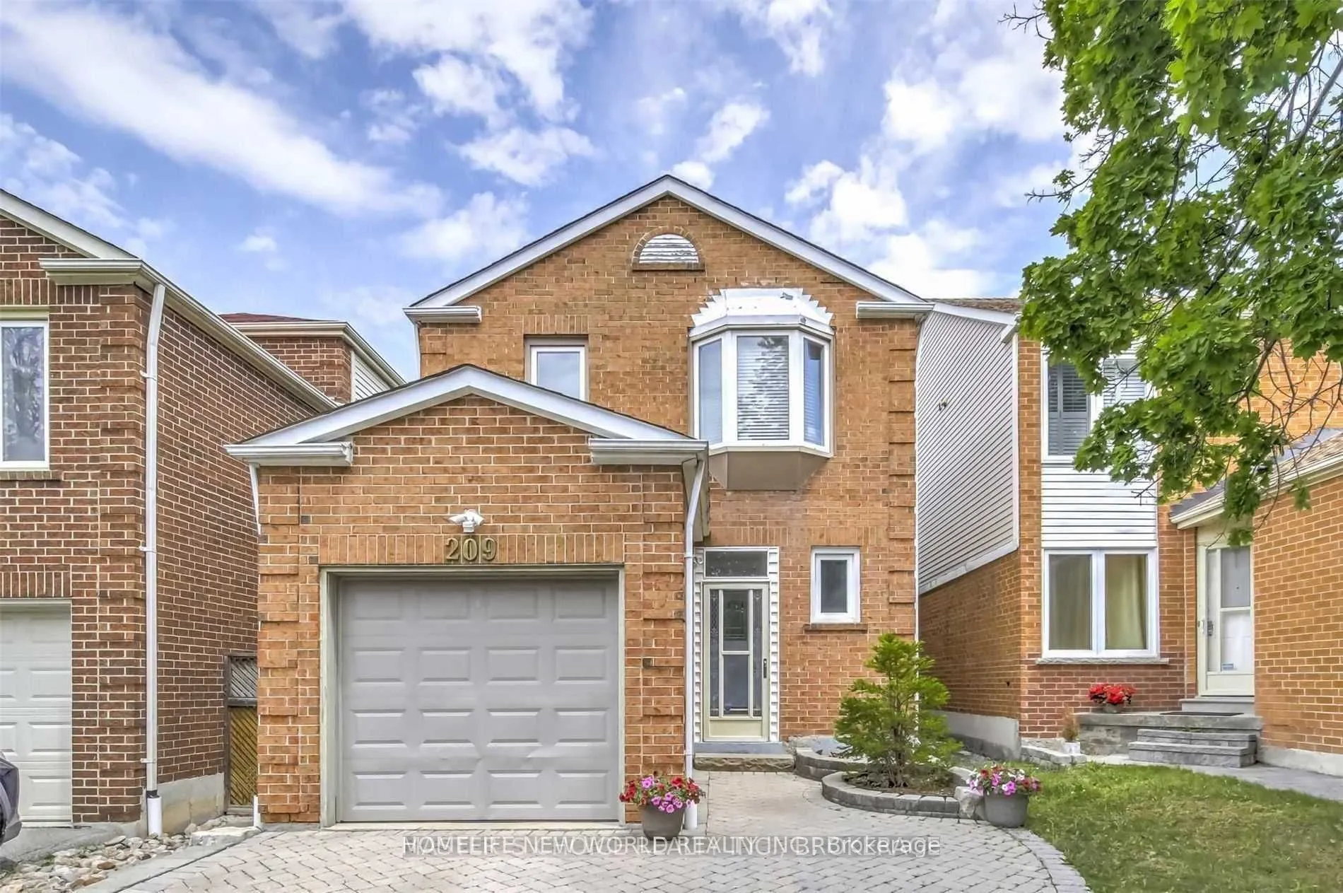 Detached Home For Lease | N13108054