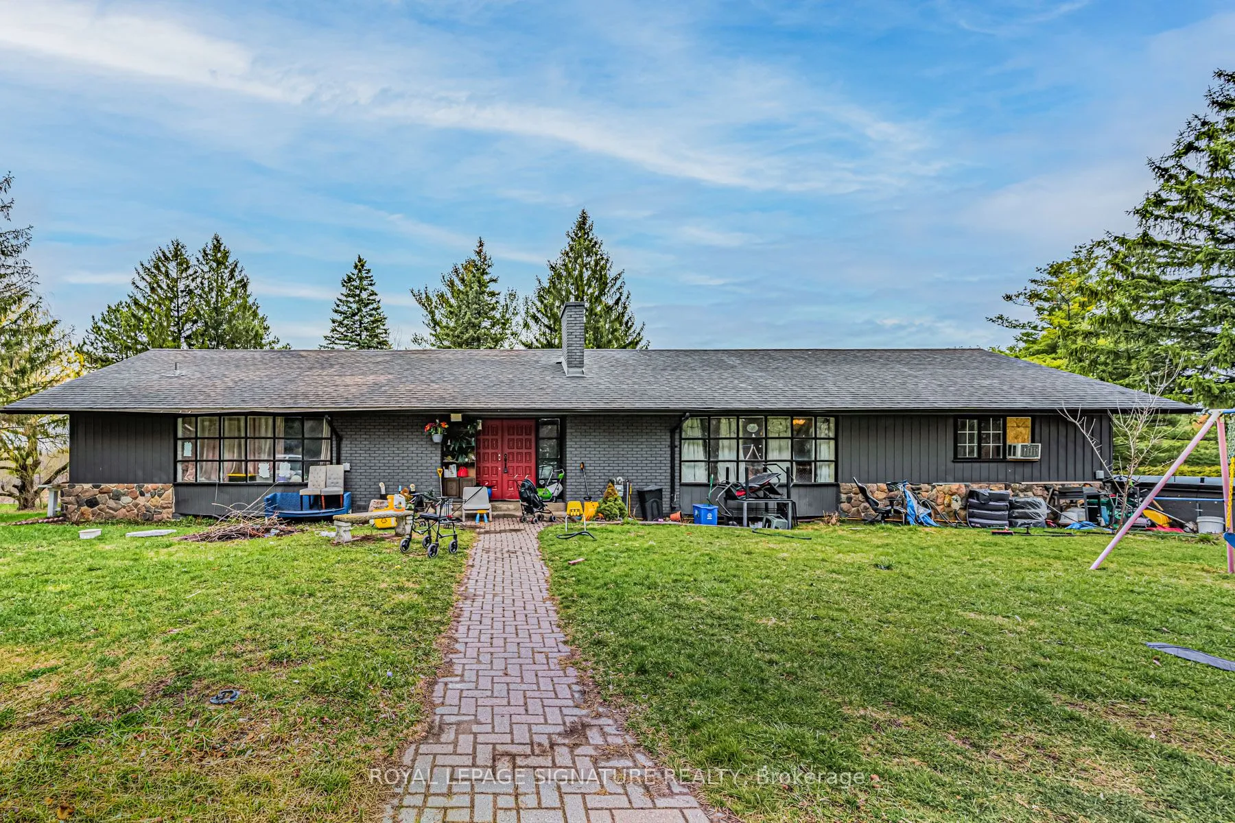 Detached Home For Sale | N13109762