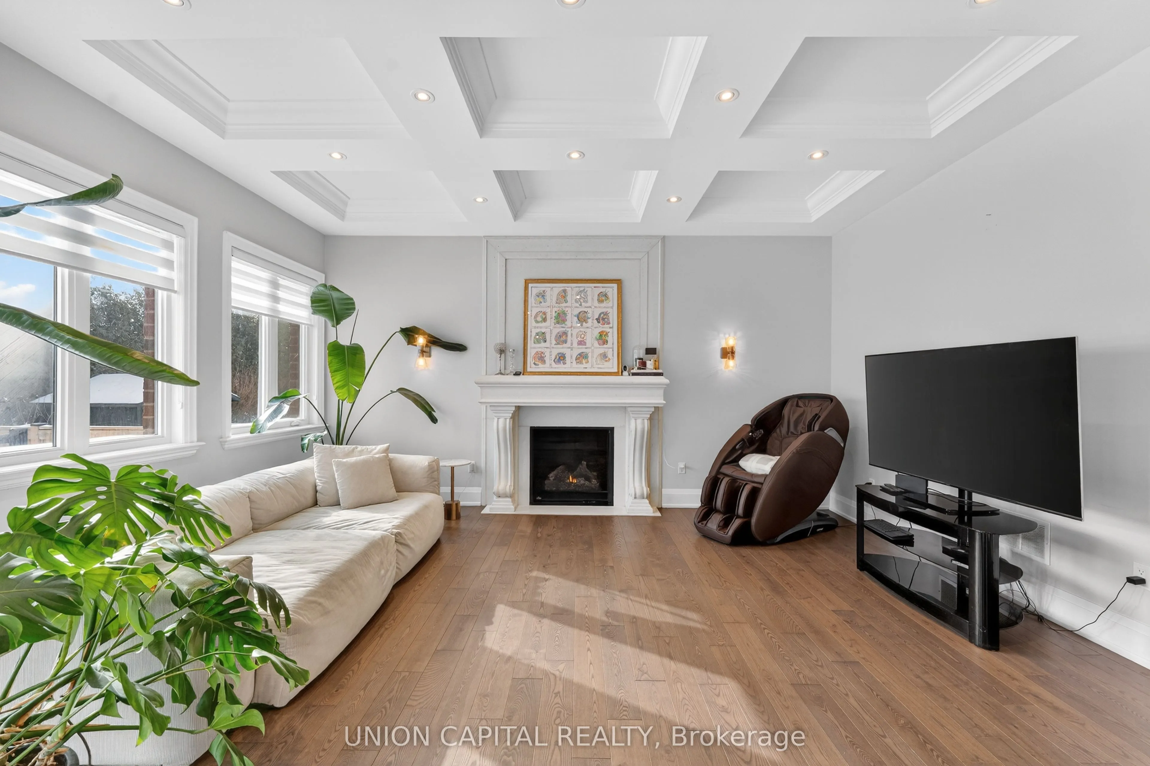 Detached Home For Sale | N13111734