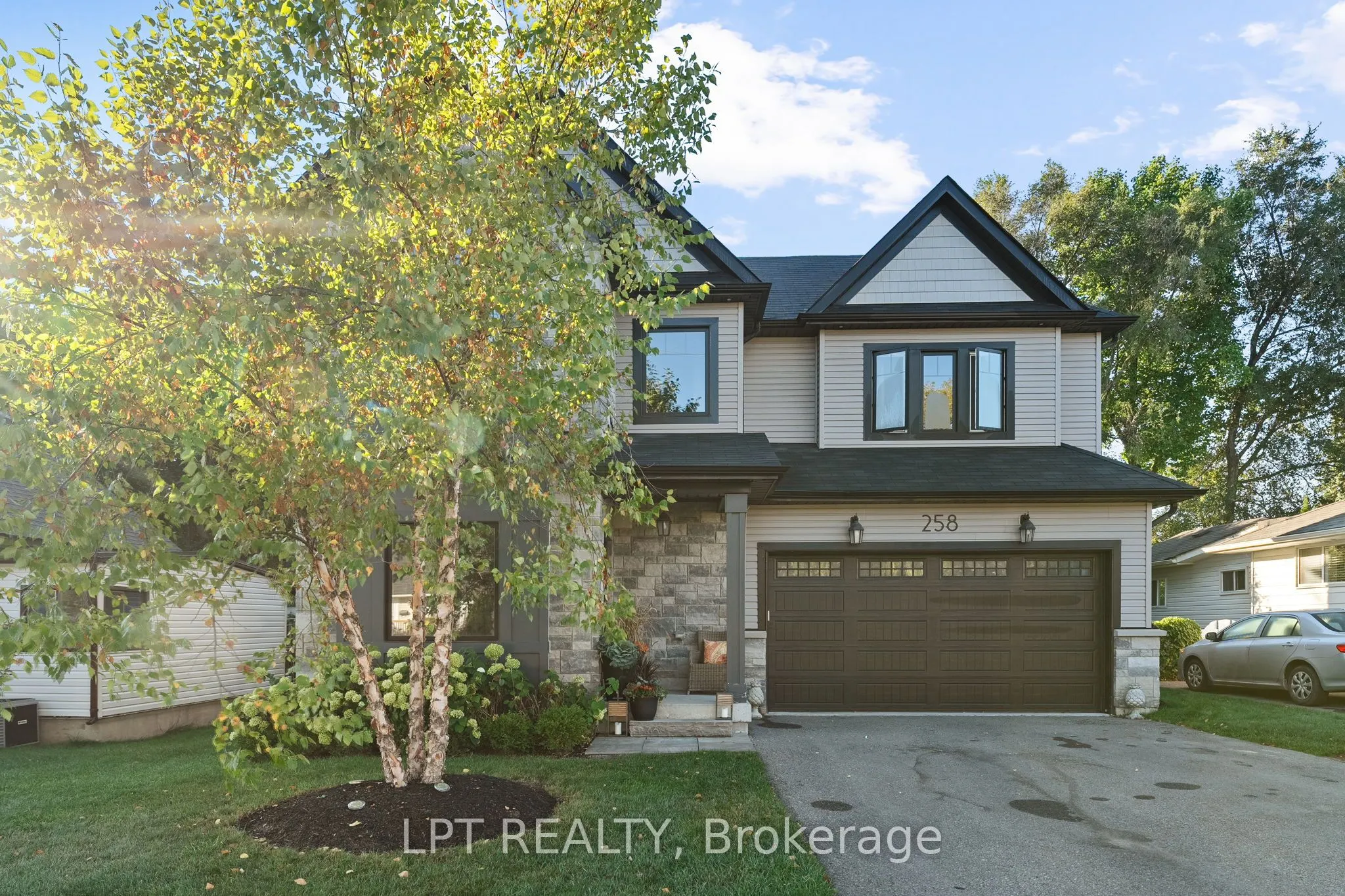 Detached Home For Sale | N13114952