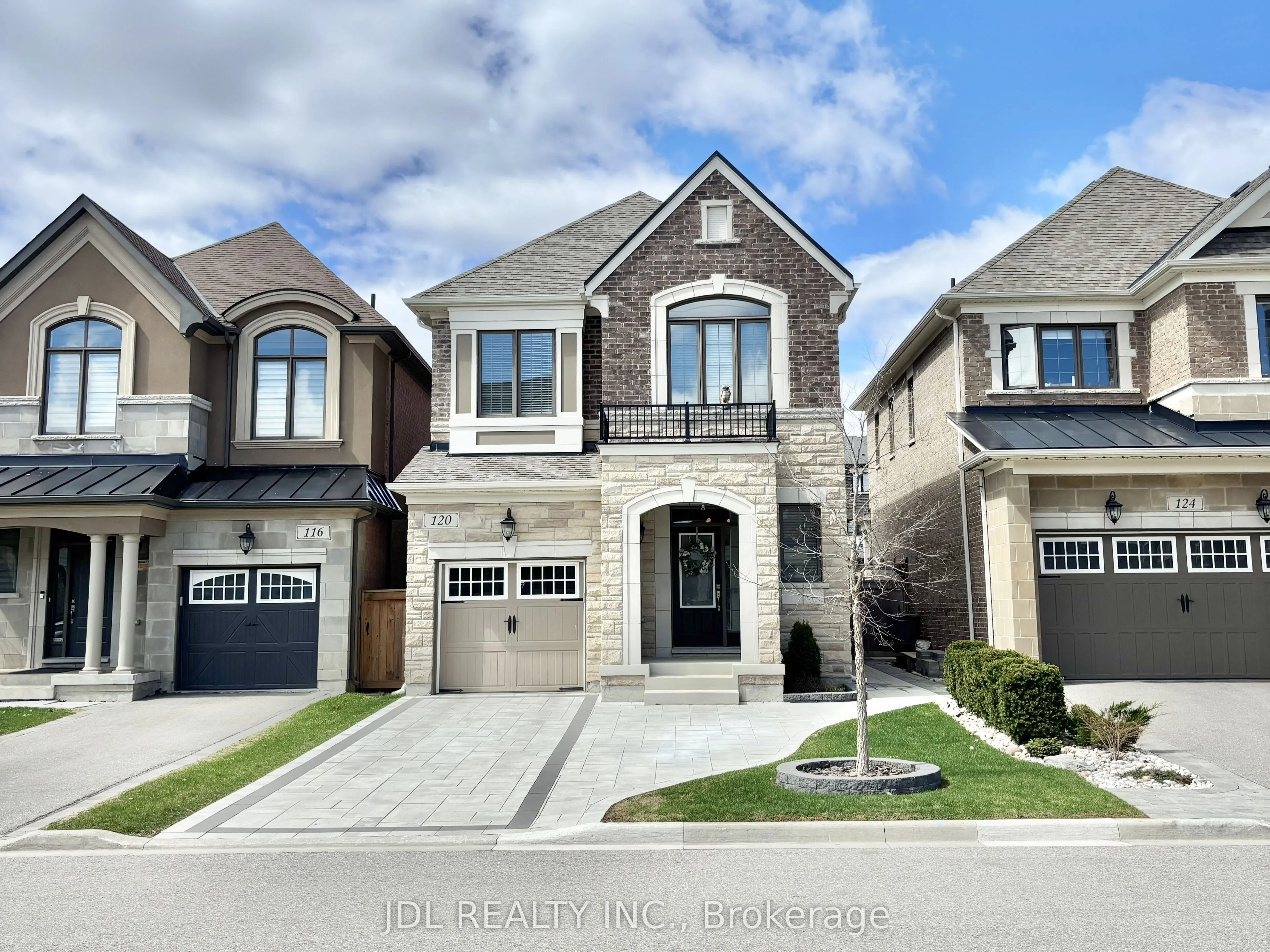 Detached Home For Lease | N13117962