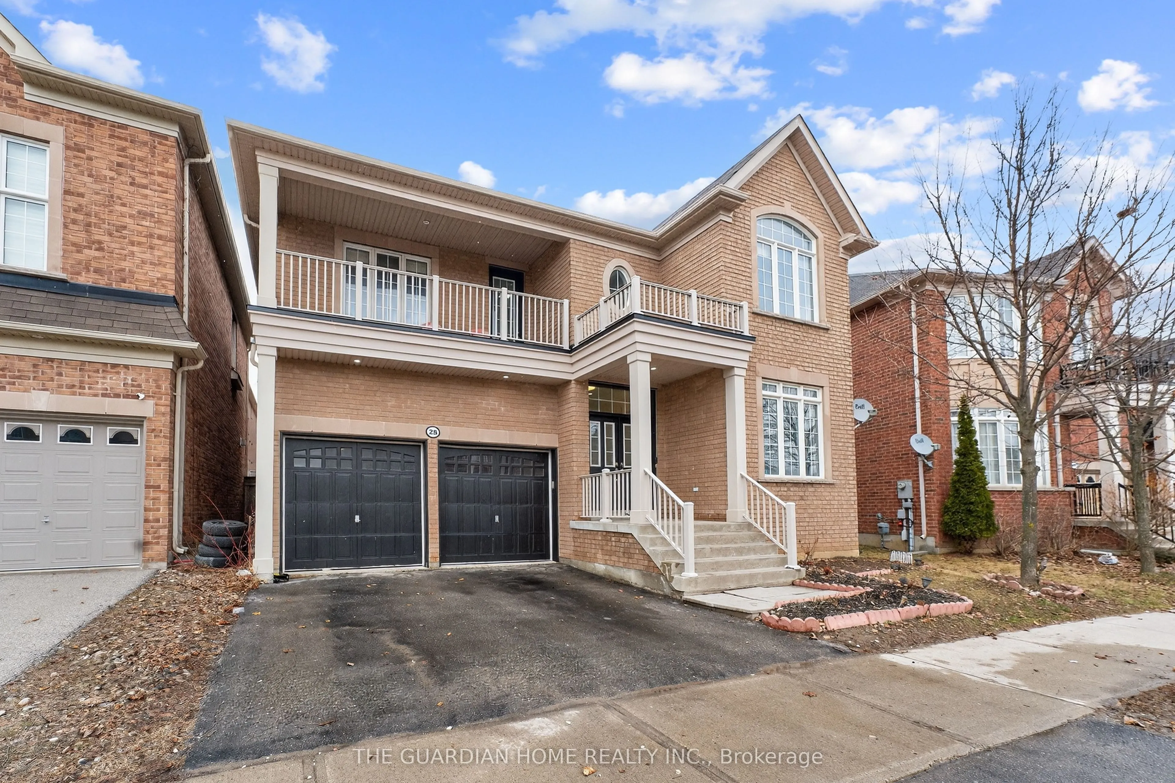 Detached Home For Sale | N13118614