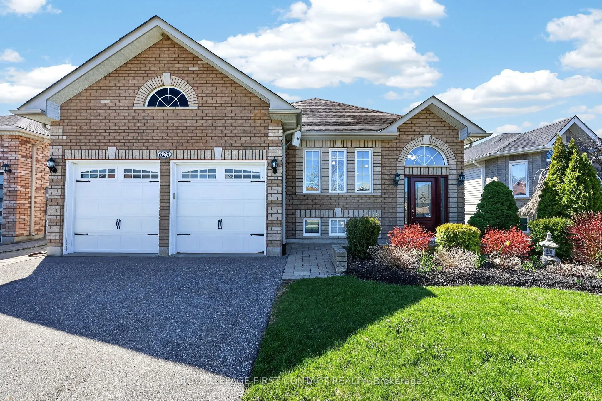 Detached Home For Sale | N13121104