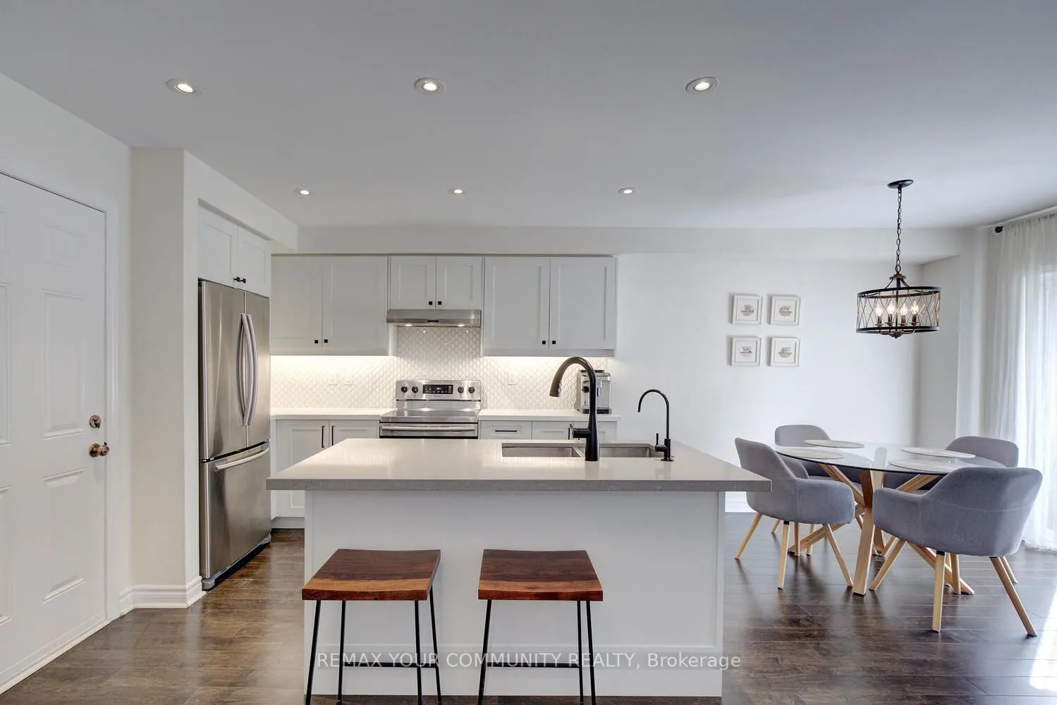 Semi-Detached Home For Sale | N13125532