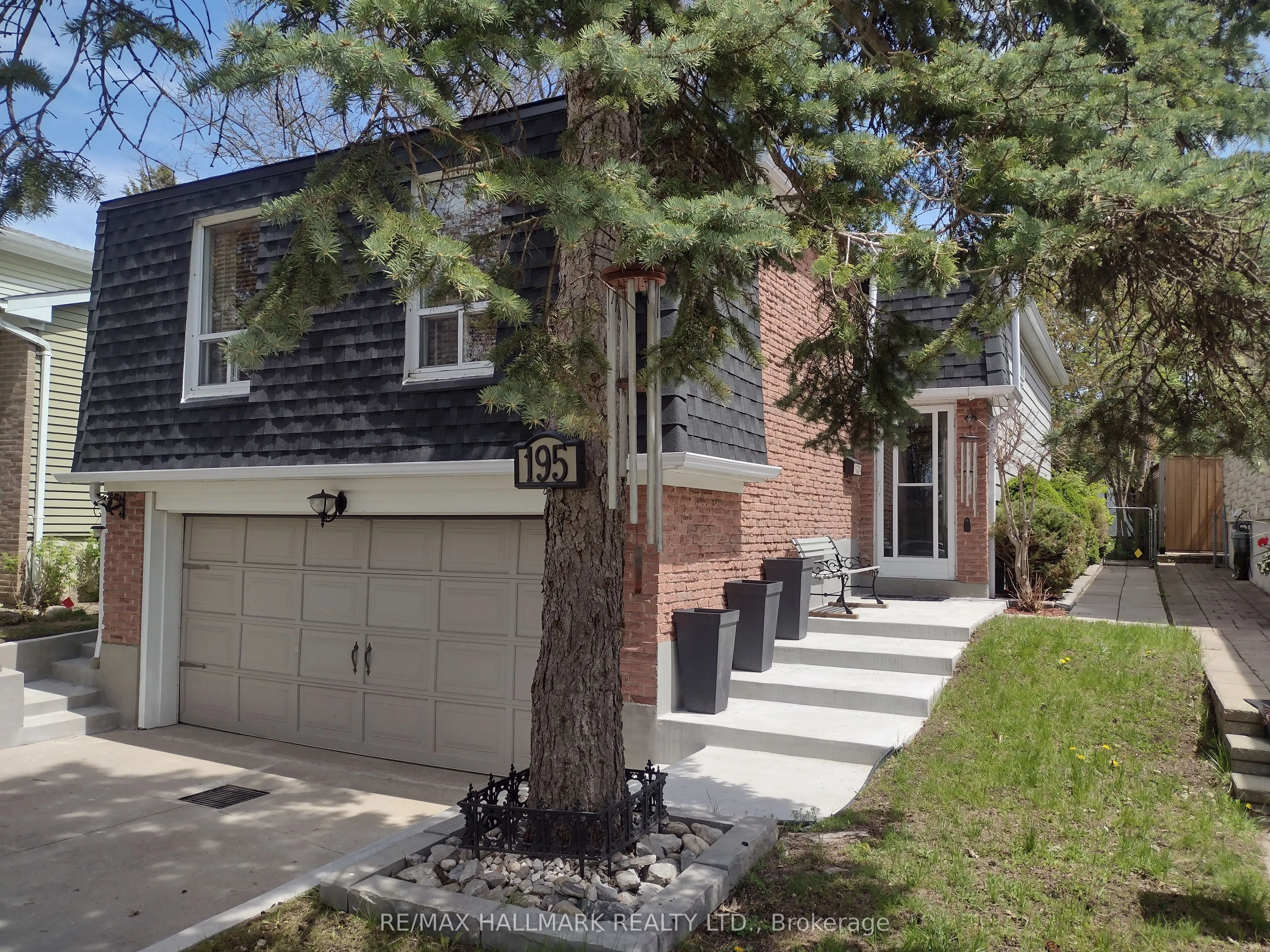 Detached Home For Sale | N13131712