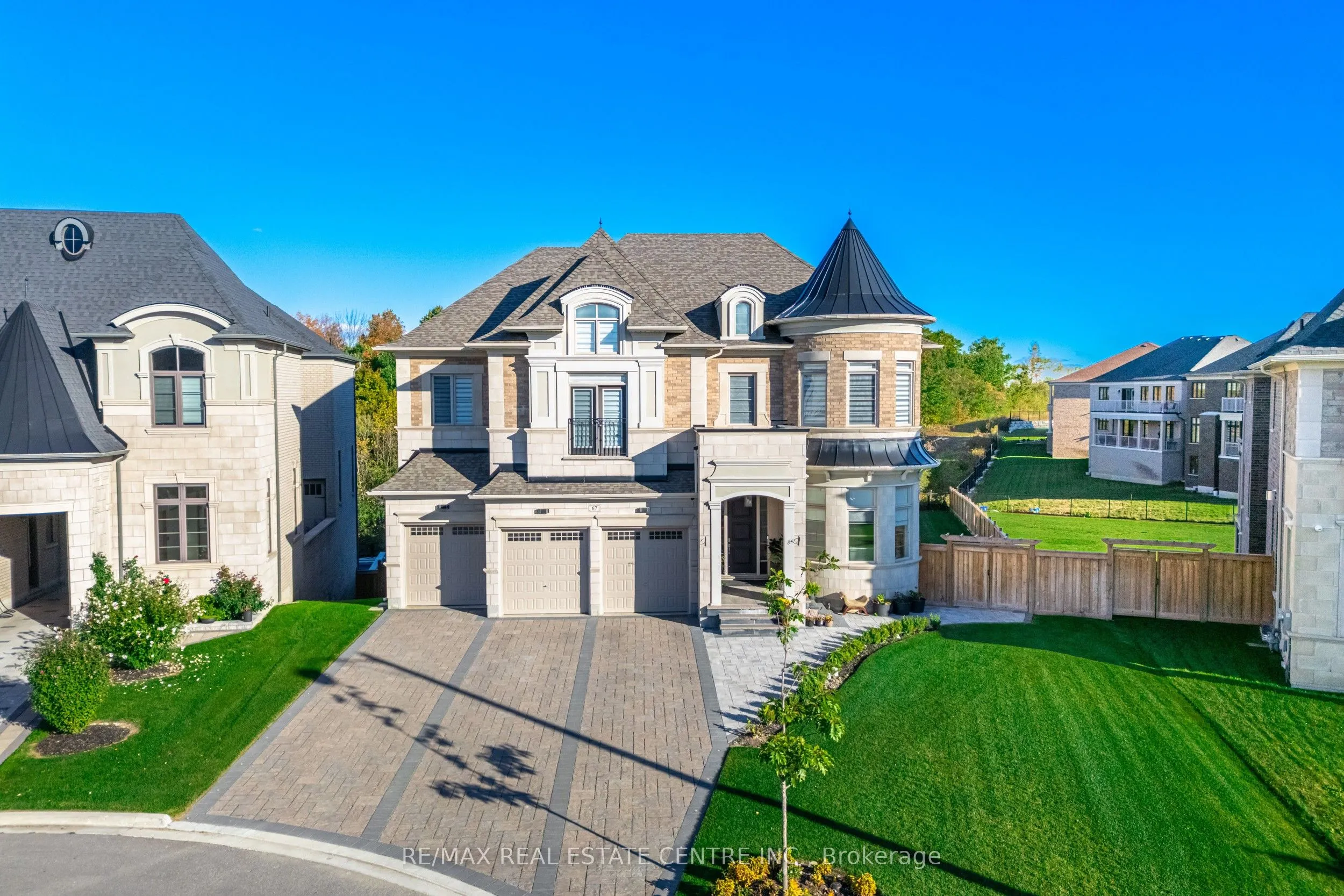 Detached Home For Sale | N13136258