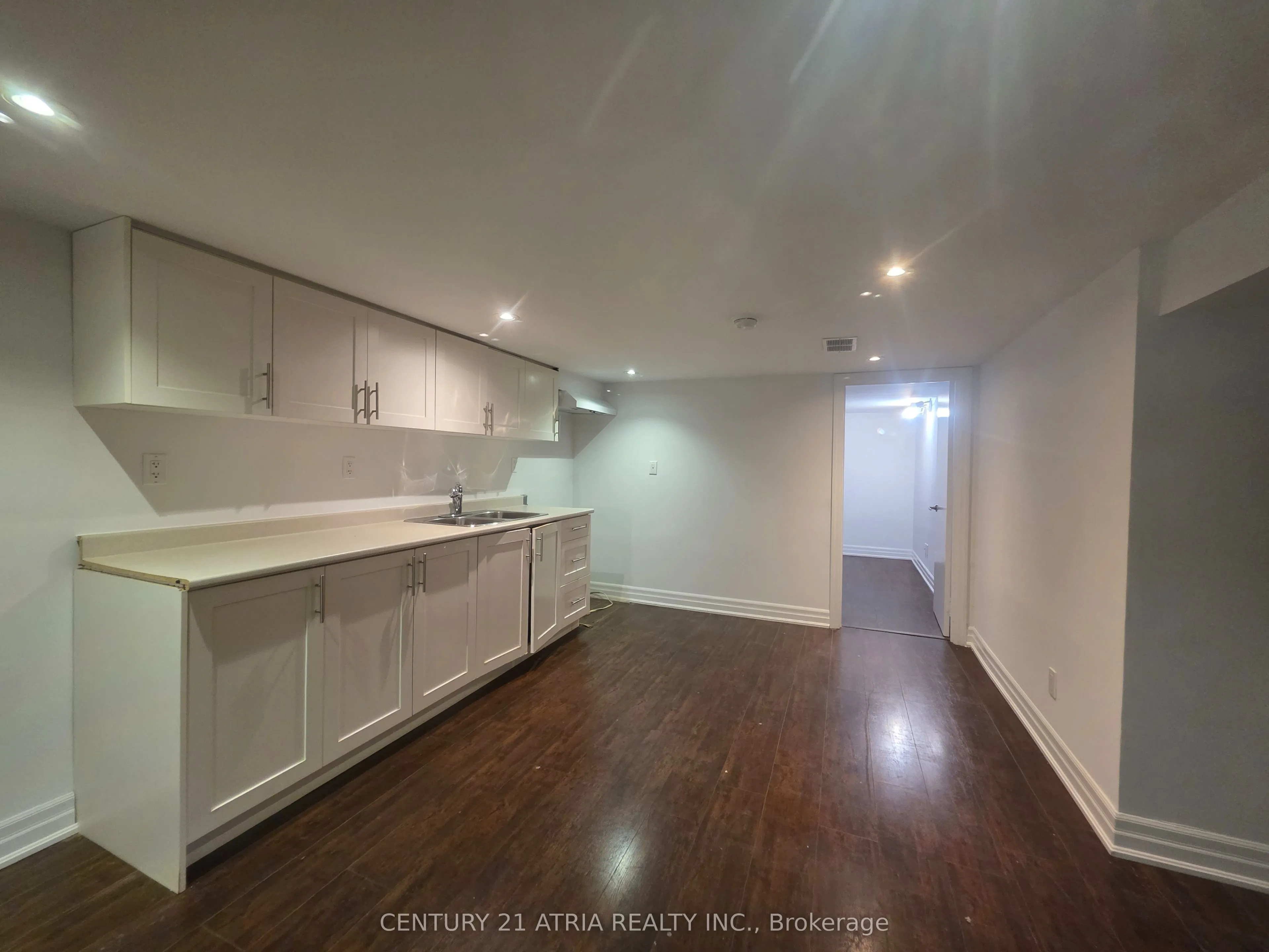 Detached Home For Lease | N13136394