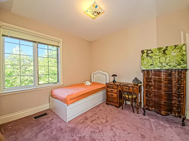 2 Heron Trail, Whitchurch-stouffville, ON L3Y 4W1