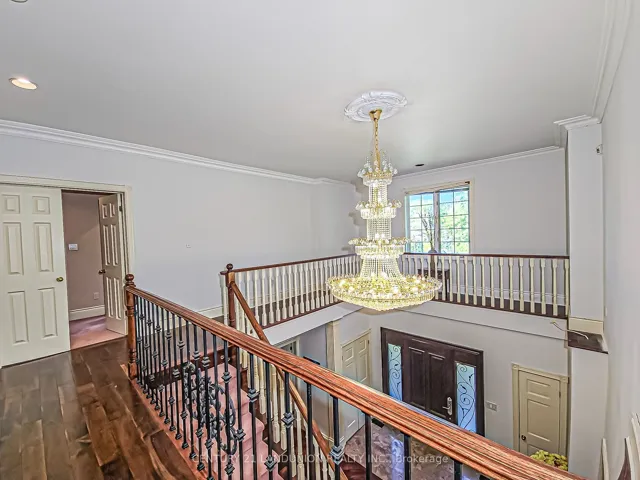 2 Heron Trail, Whitchurch-stouffville, ON L3Y 4W1