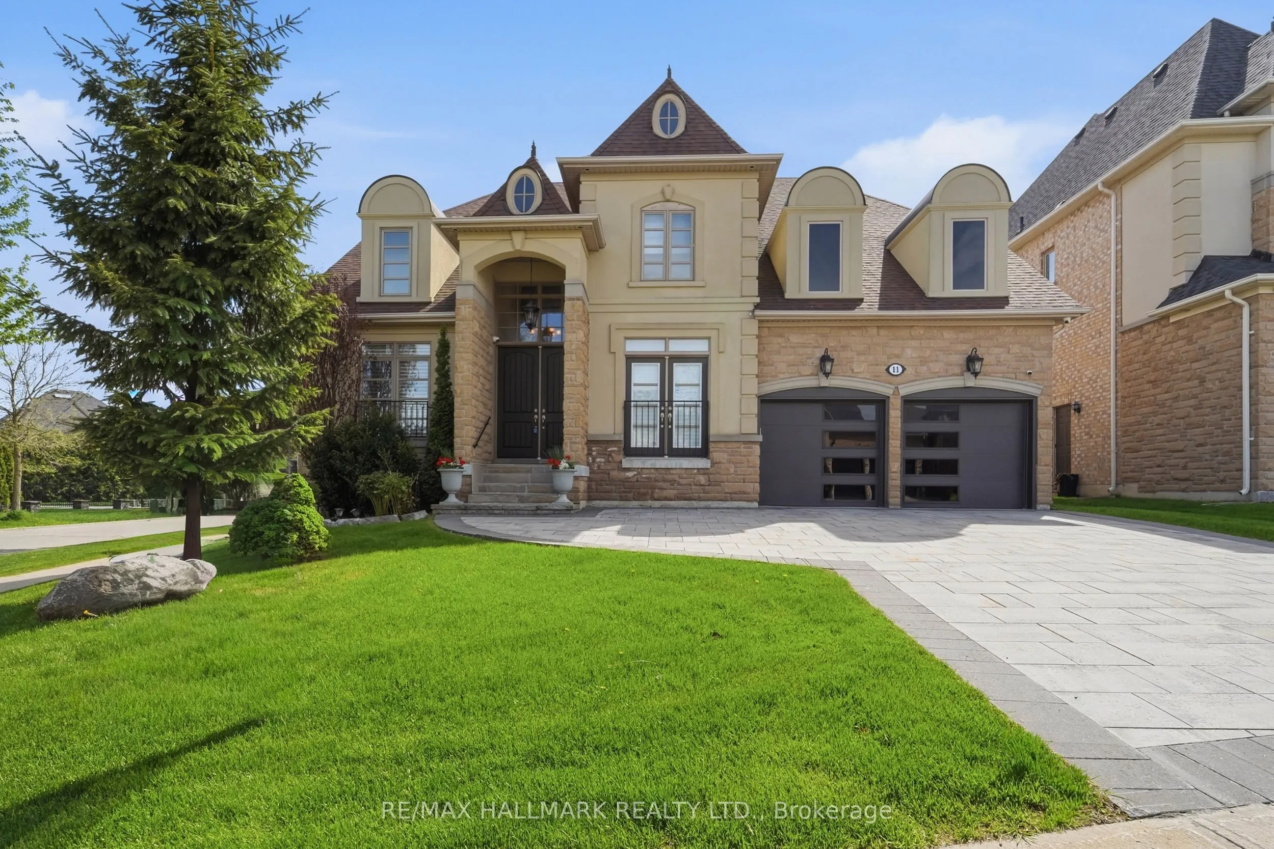 Detached Home For Sale | N13146346