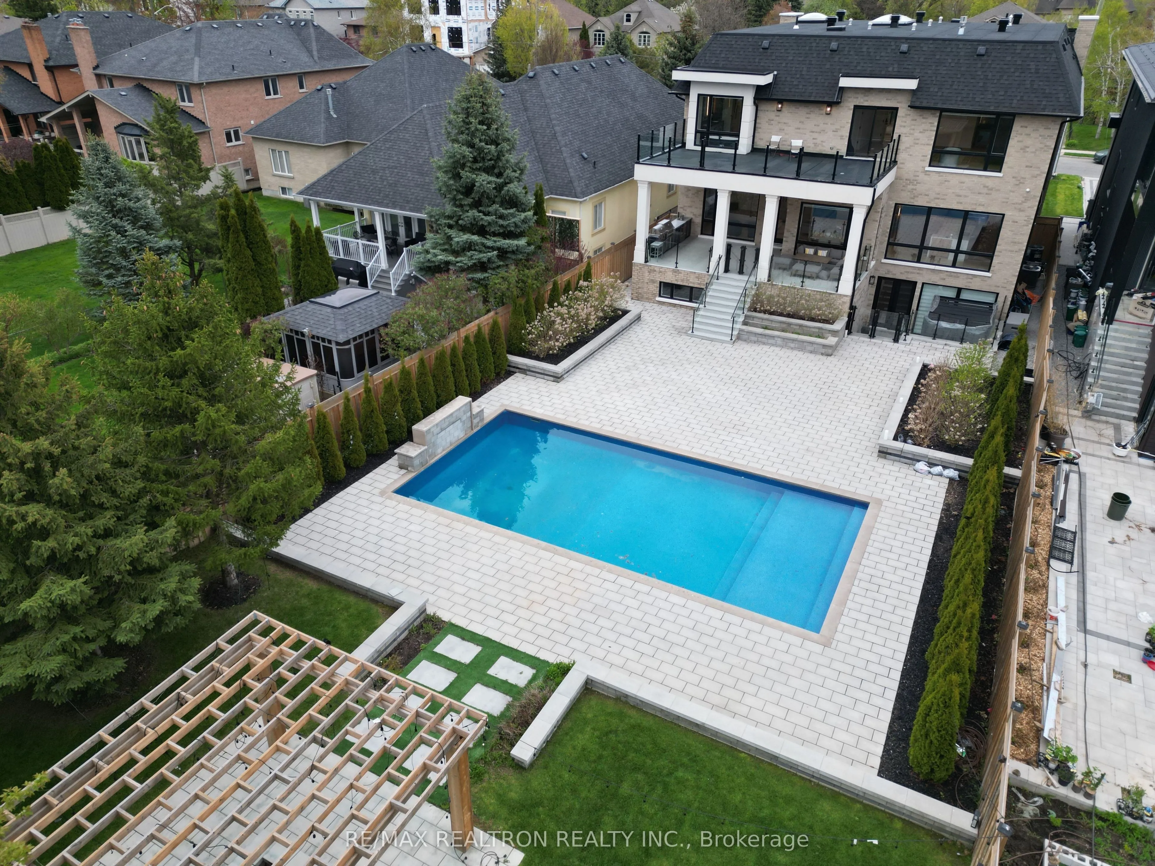 Detached Home For Sale | N13146384