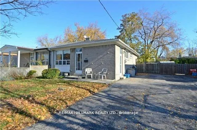 Semi-Detached Home For Lease | N13146388