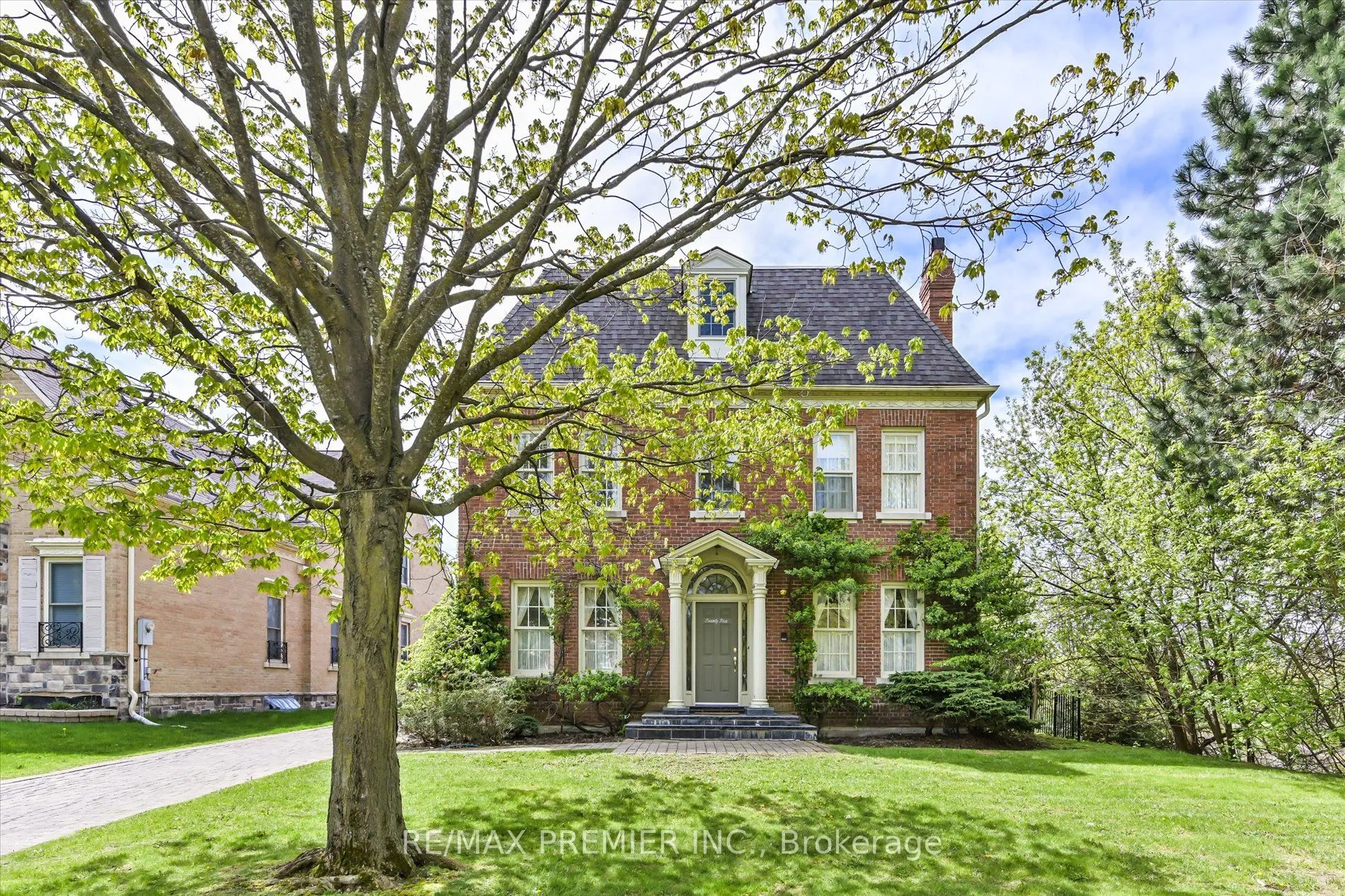 Detached Home For Sale | N13148166