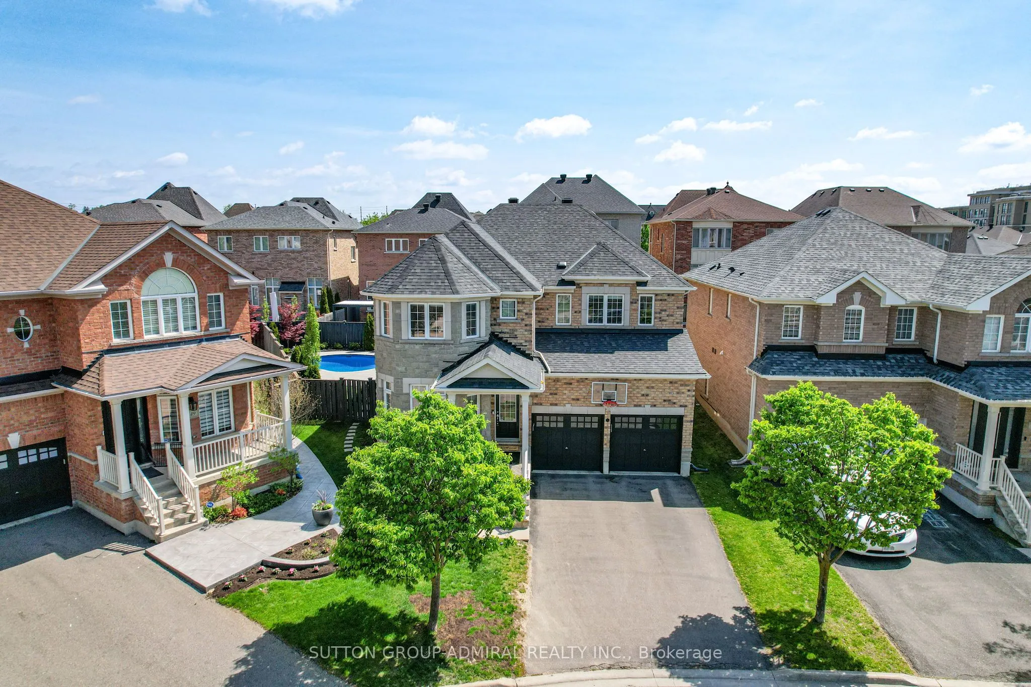 Detached Home For Sale | N13150786