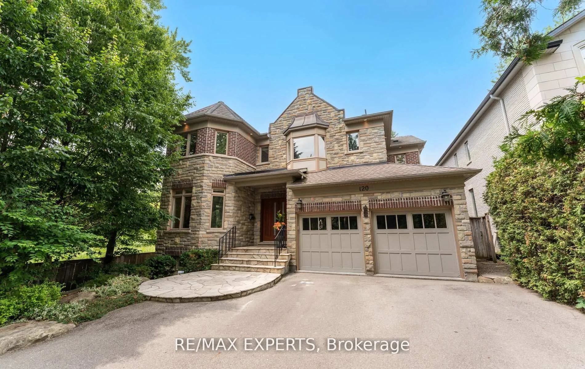 Detached Home For Sale | N13153860