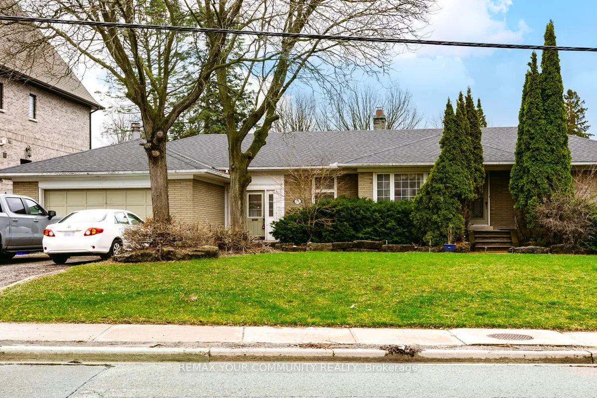 Detached Home For Lease | N13154708