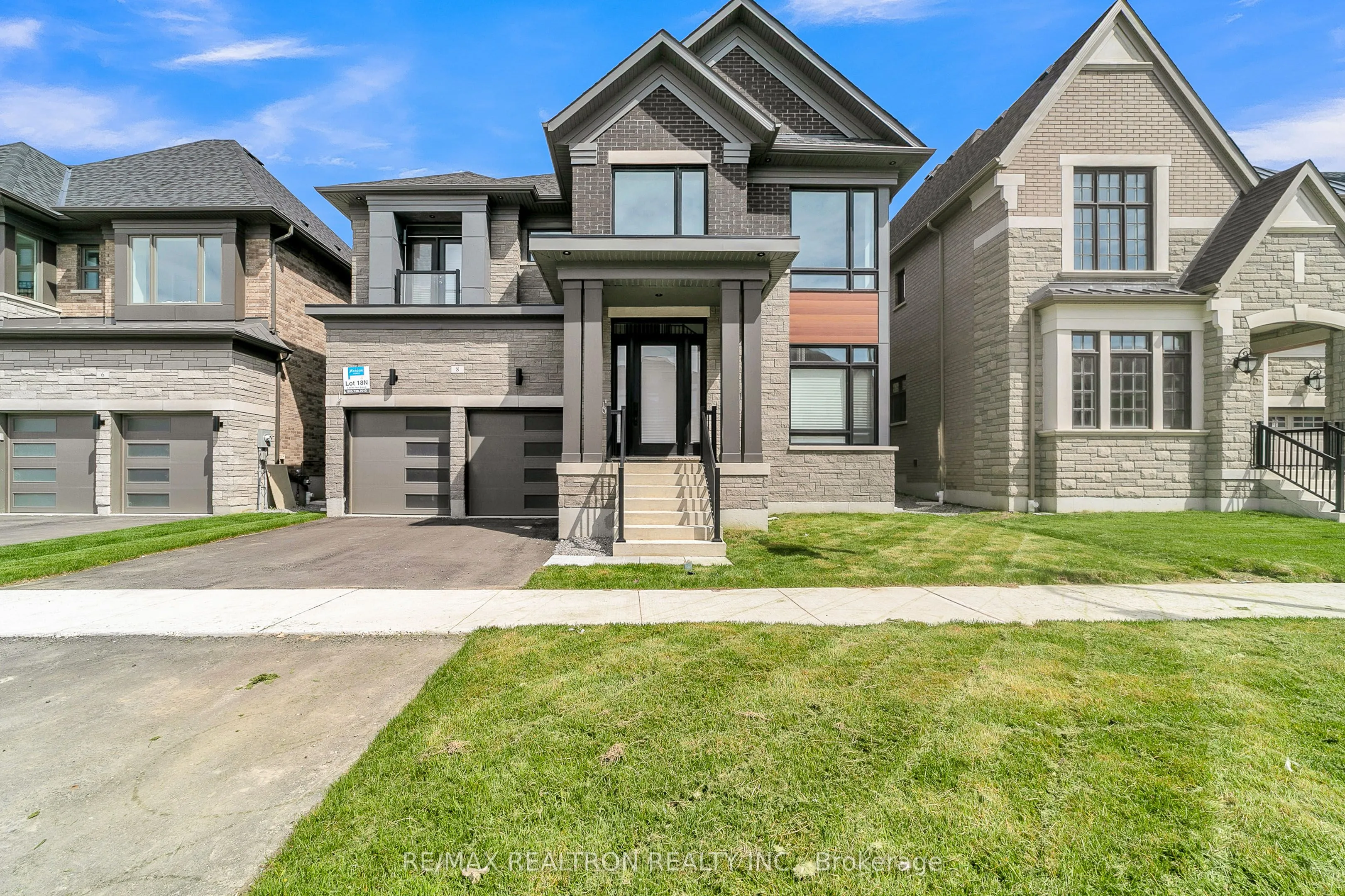 Detached Home For Sale | N13157848
