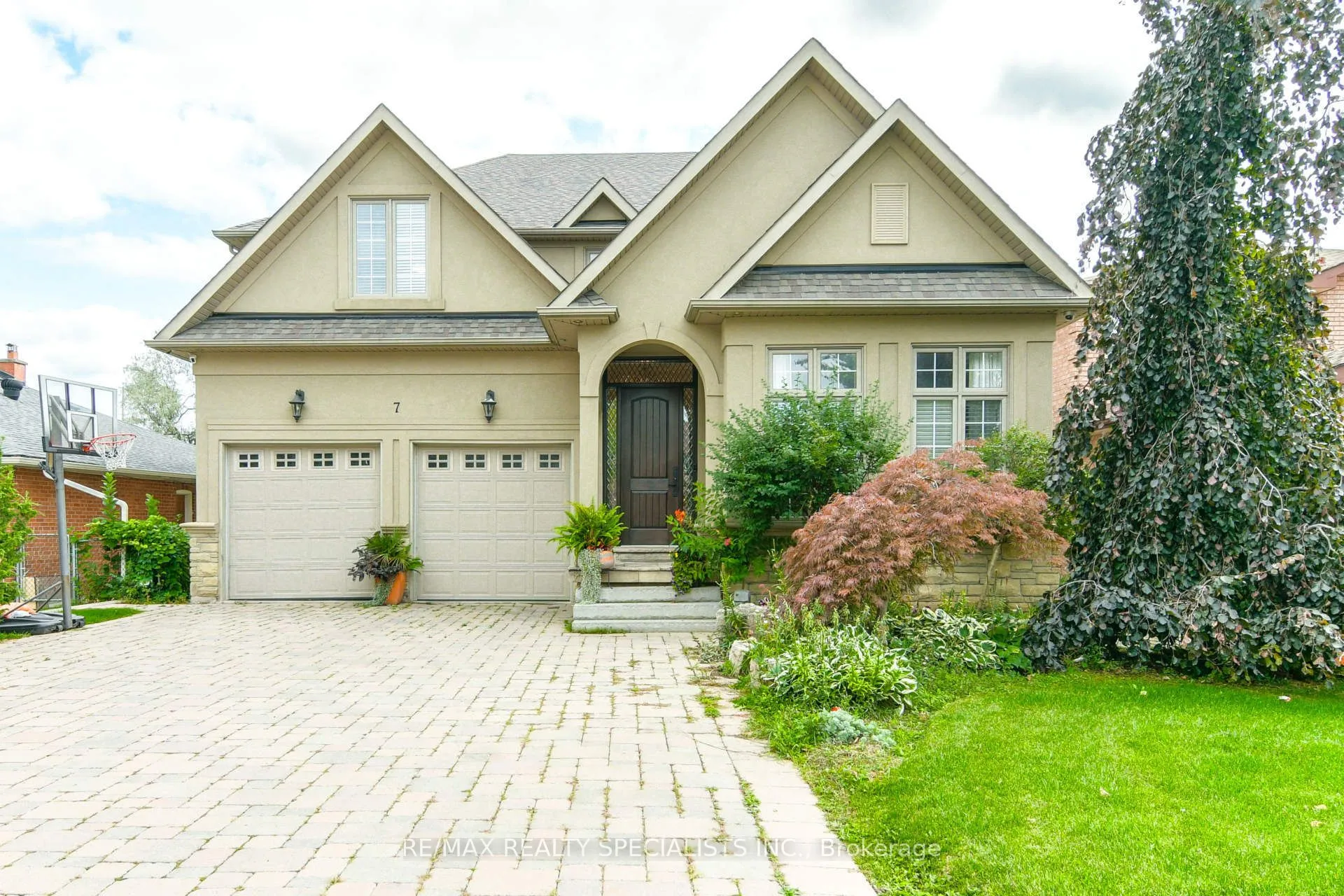Detached Home For Lease | N13160406