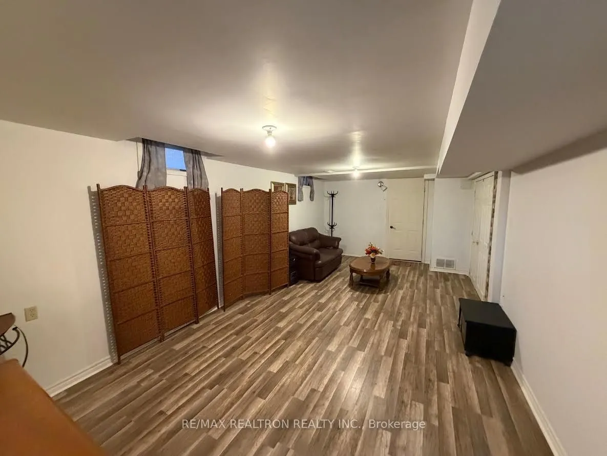 Detached Home For Lease | N13161316