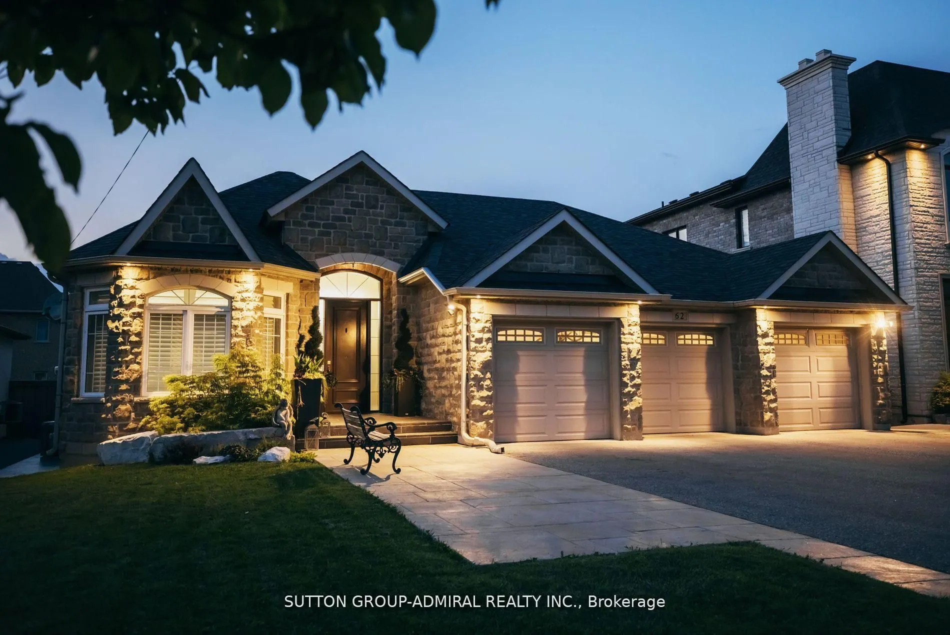 Detached Home For Sale | N13161432