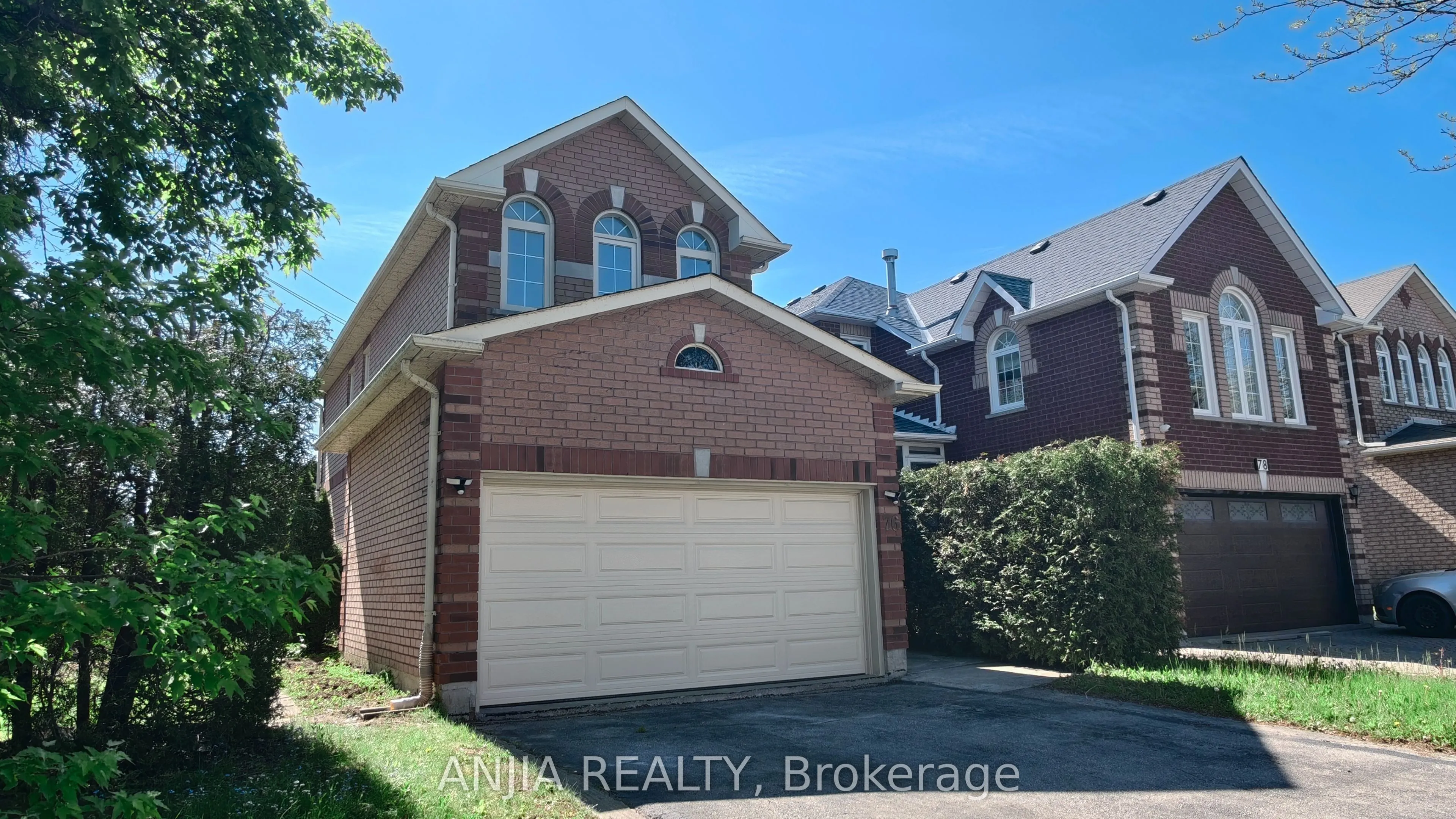 Detached Home For Lease | N13164102