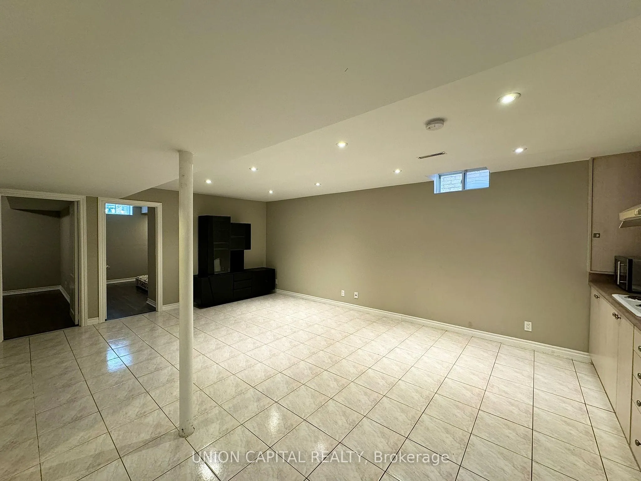 Detached Home For Lease | N13164924
