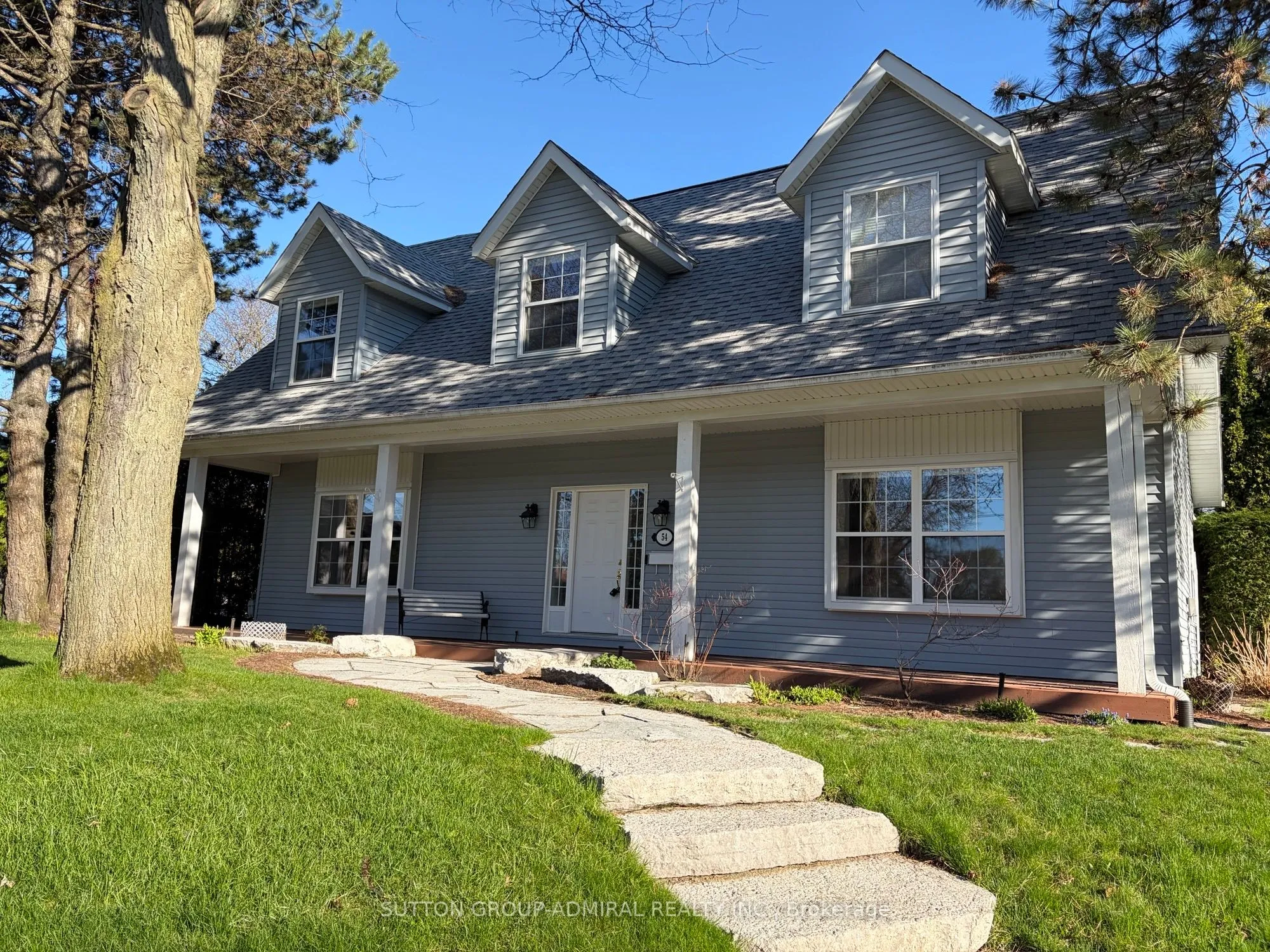 Detached Home For Sale | N13165620