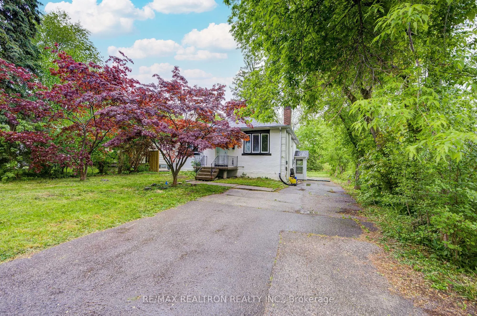 Detached Home For Sale | N13166120