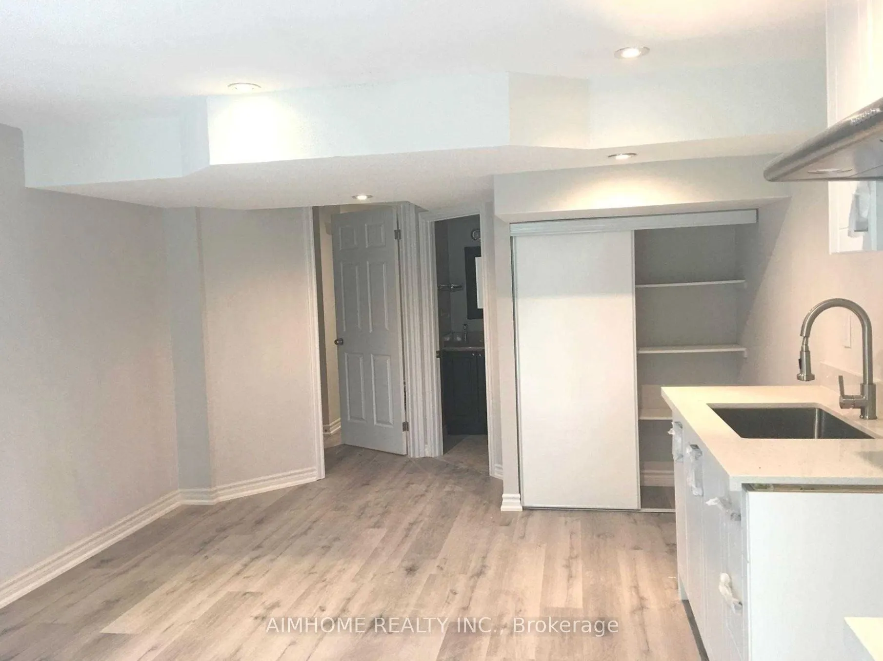 Detached Home For Lease | N13166310