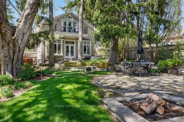 41 Kennedy W Street, Aurora, ON L4G 2L6