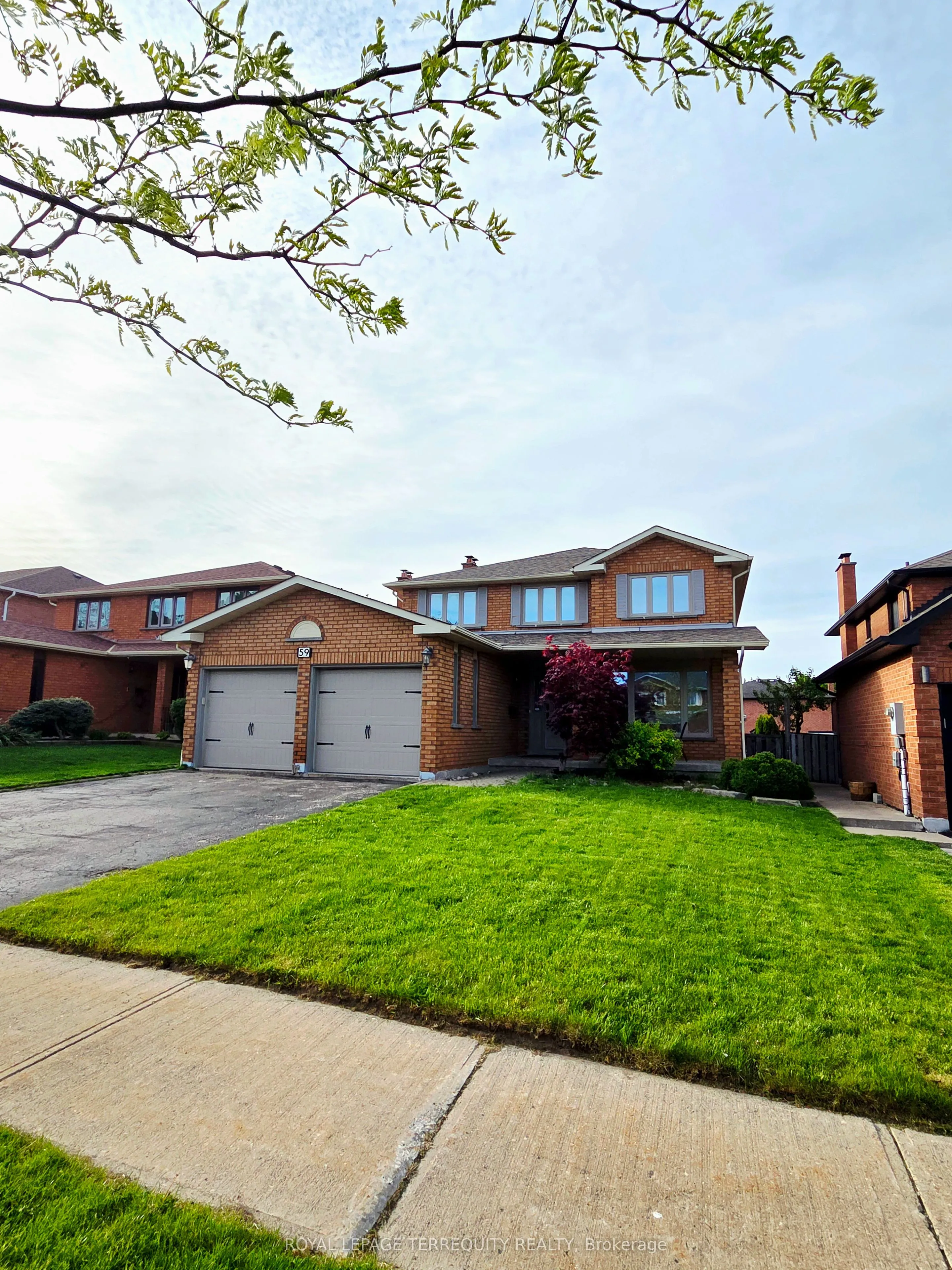 Detached Home For Lease | N13169226